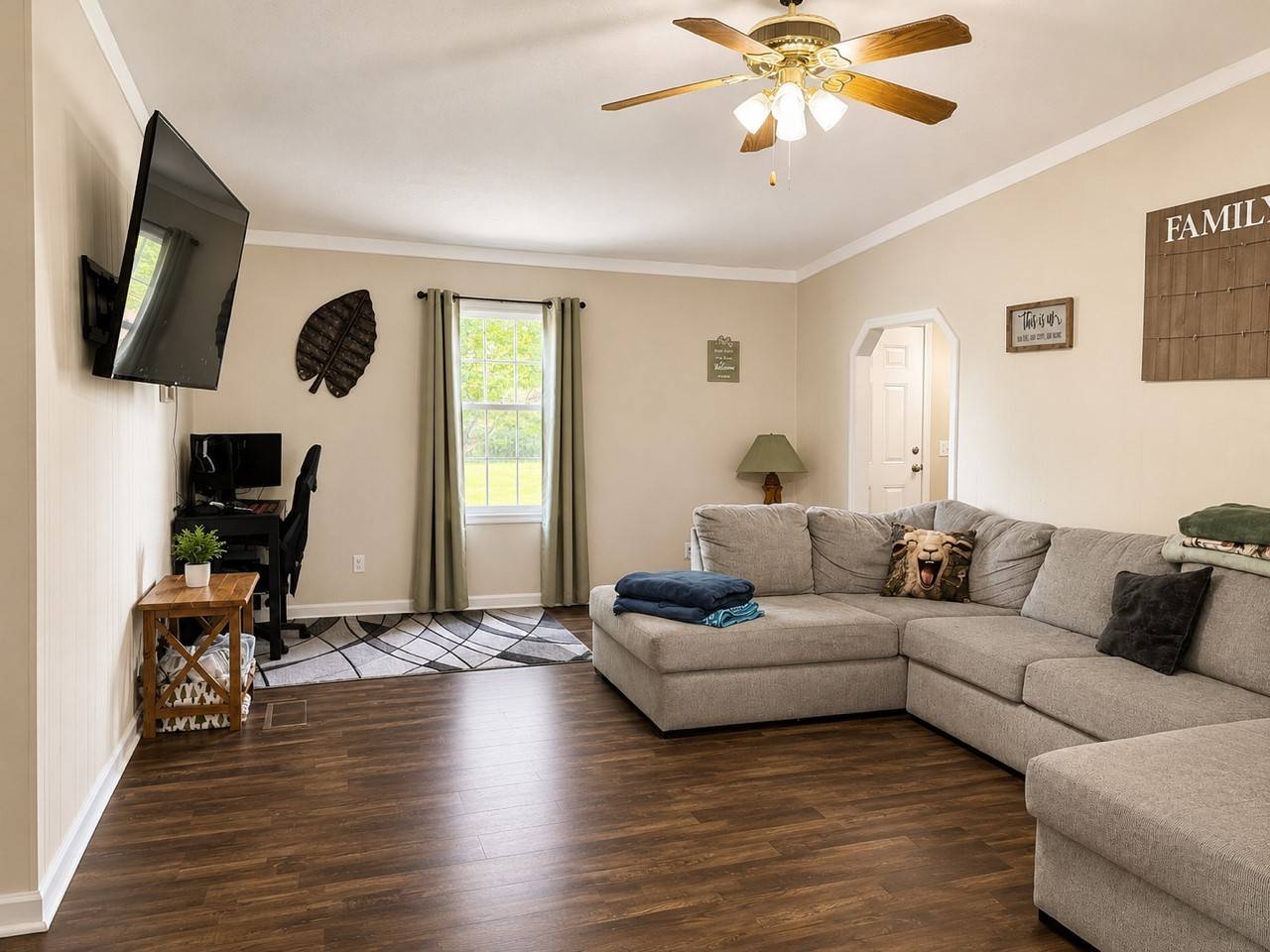 3231 E Stinson Rd, Lafayette, TN 37083