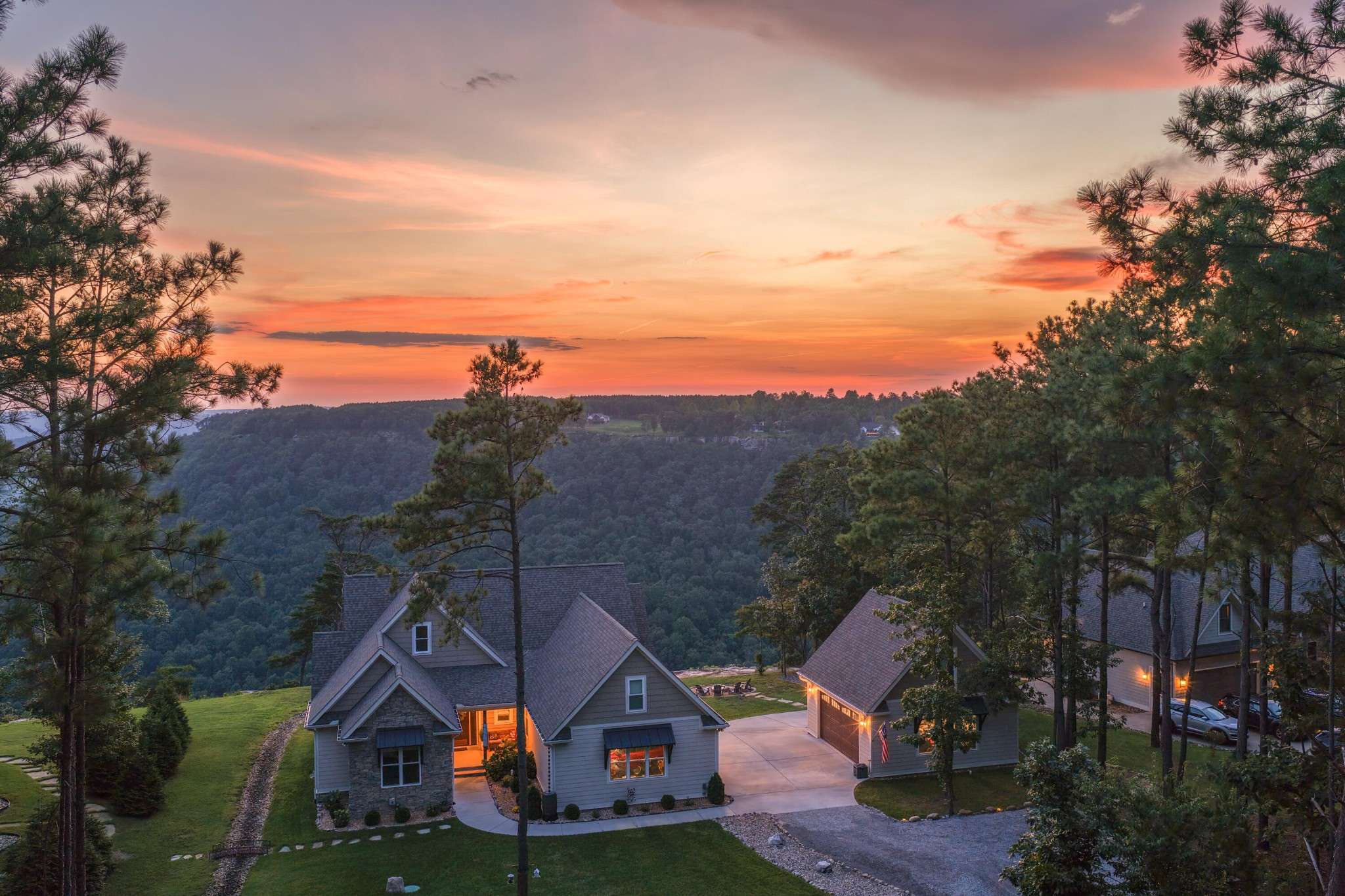 3745 Raulston Falls Road, Jasper, TN 37347