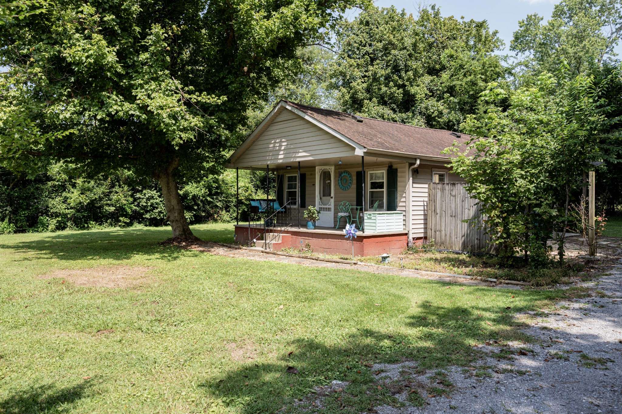 60 Walker St, Manchester, TN 37355