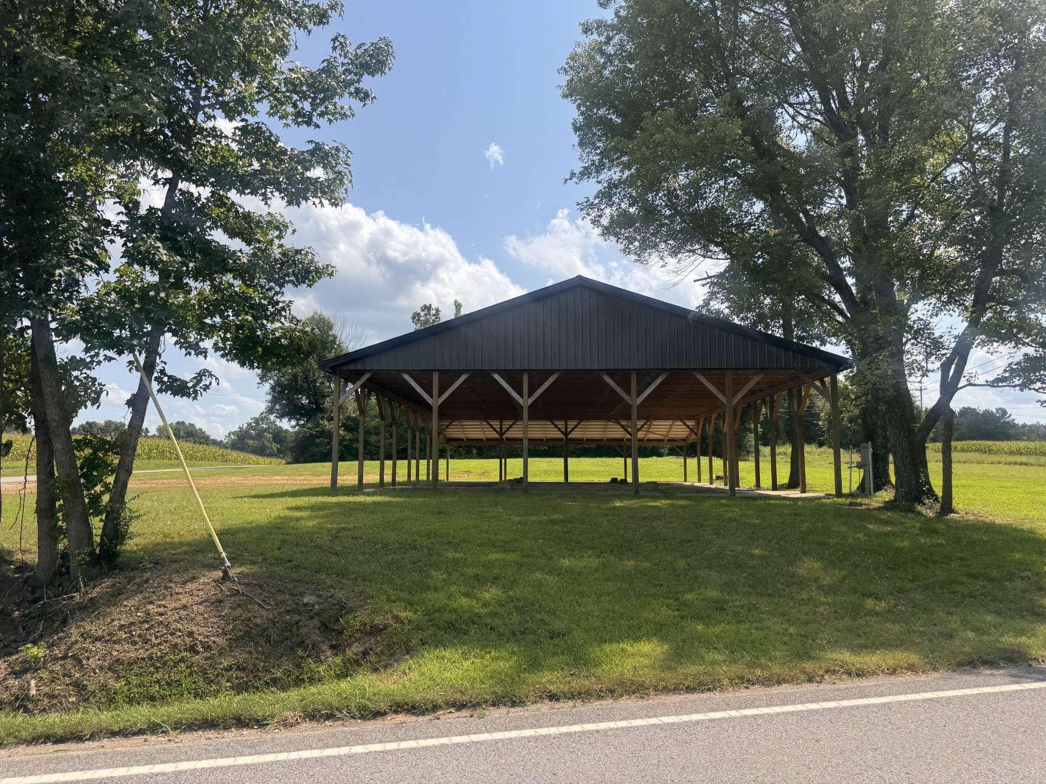 731 Big Rock Rd, Big Rock, TN 37023