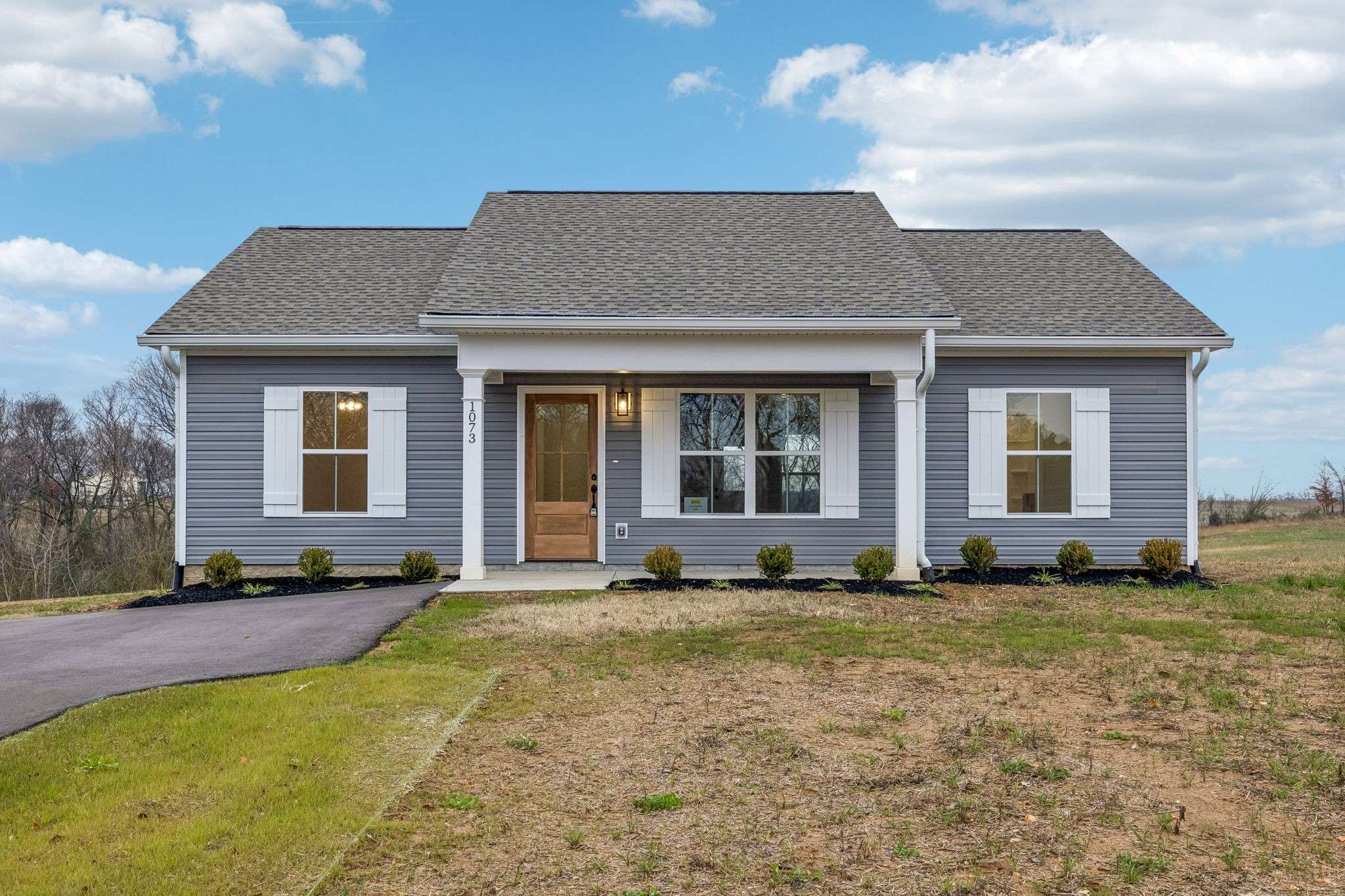 1073 Landing Lane, Adams, TN 37010