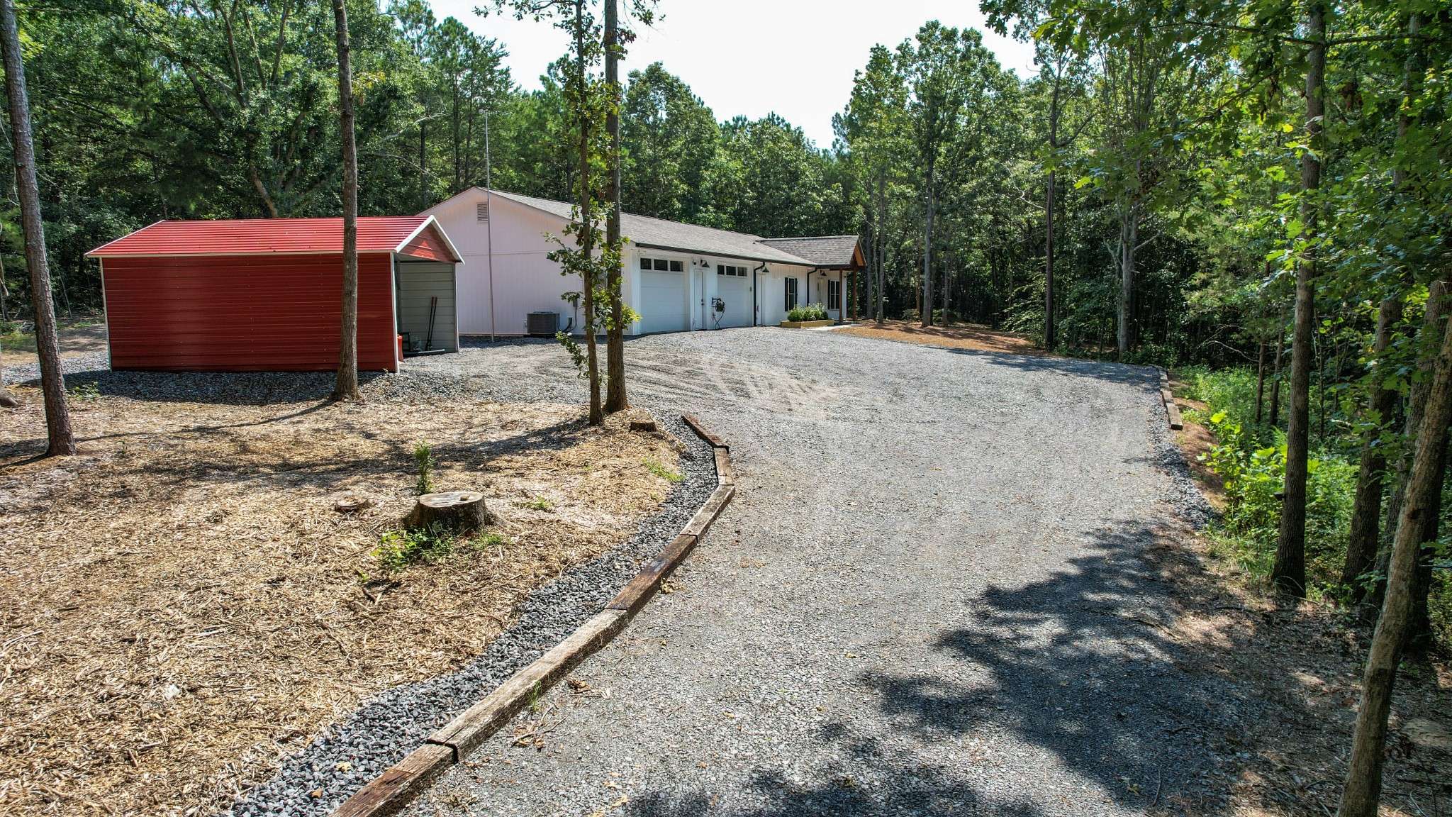 300 McClure Rd, Benton, TN 37307