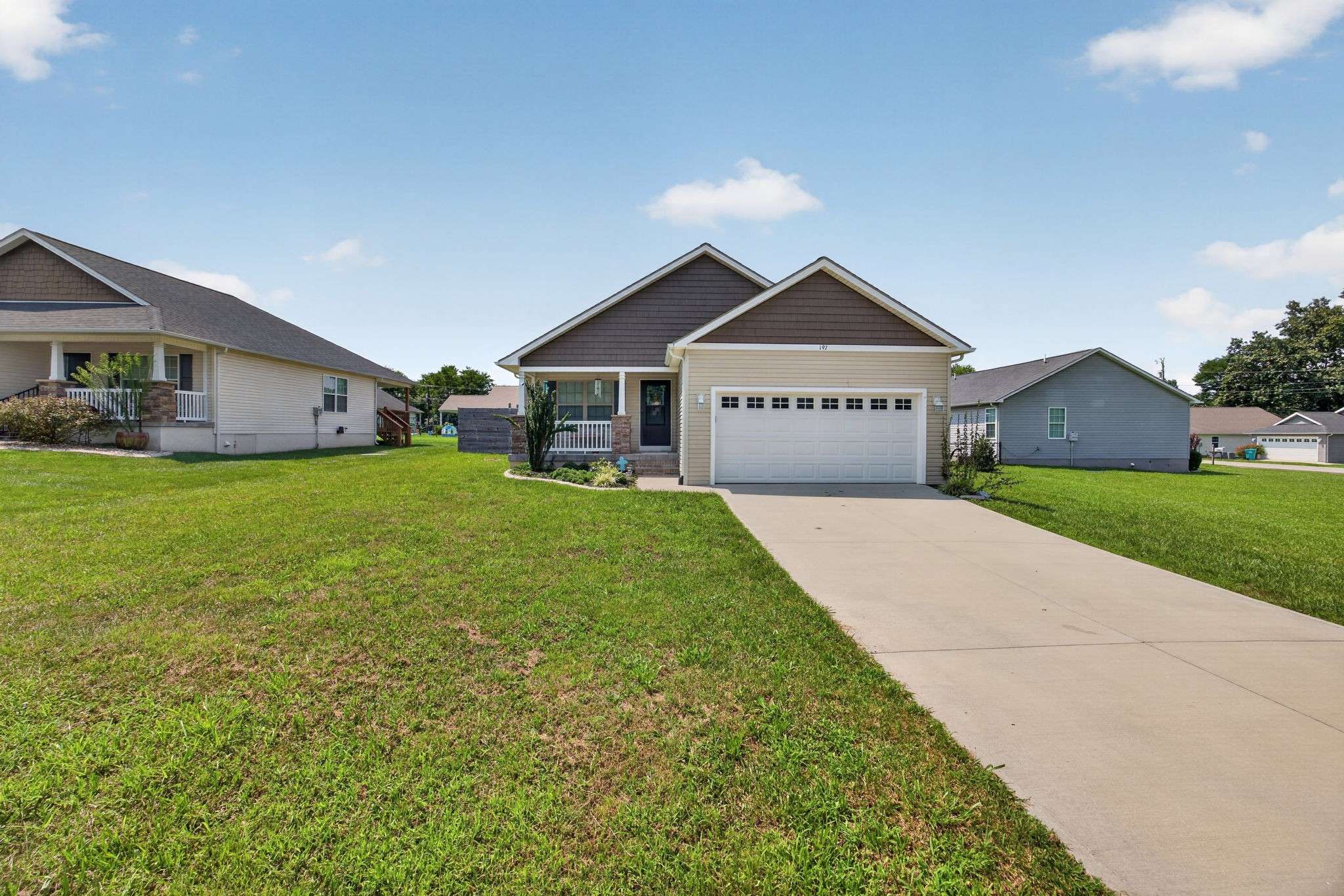 197 Panther Valley Rd, Crossville, TN 38555