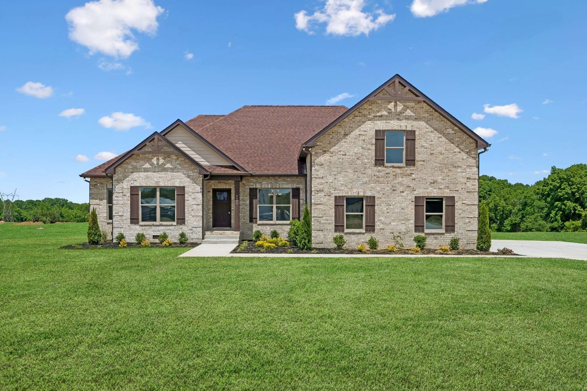 2684 Lights Chapel Rd, Greenbrier, TN 37073