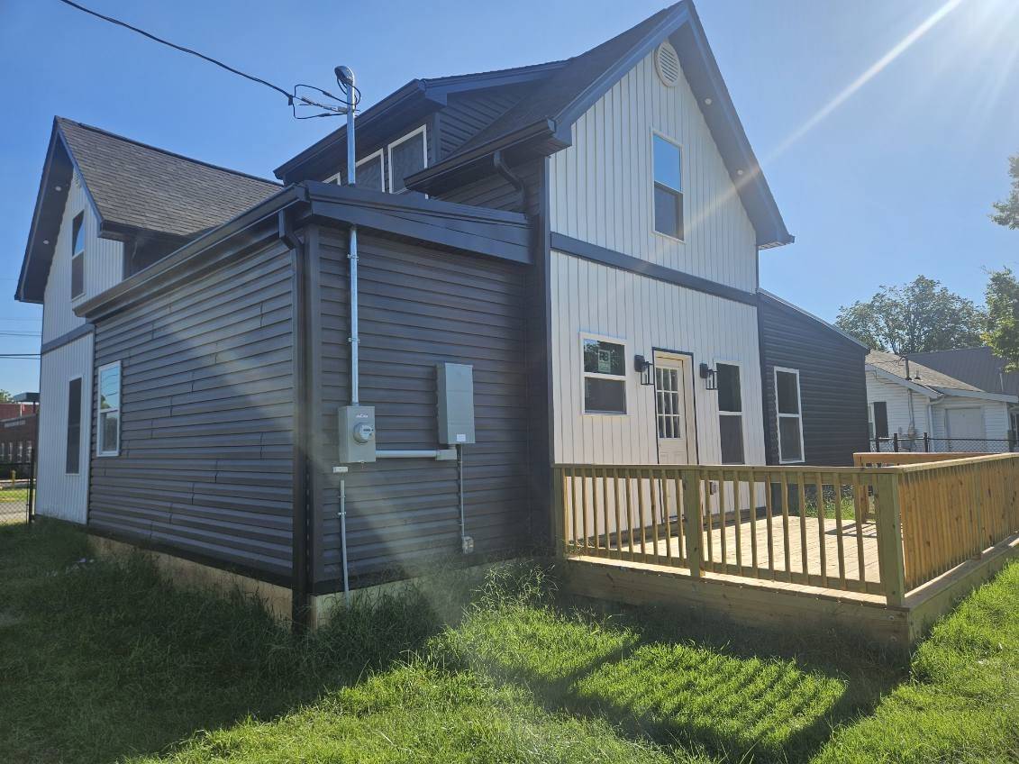 301 S Main St, Franklin, KY 42134