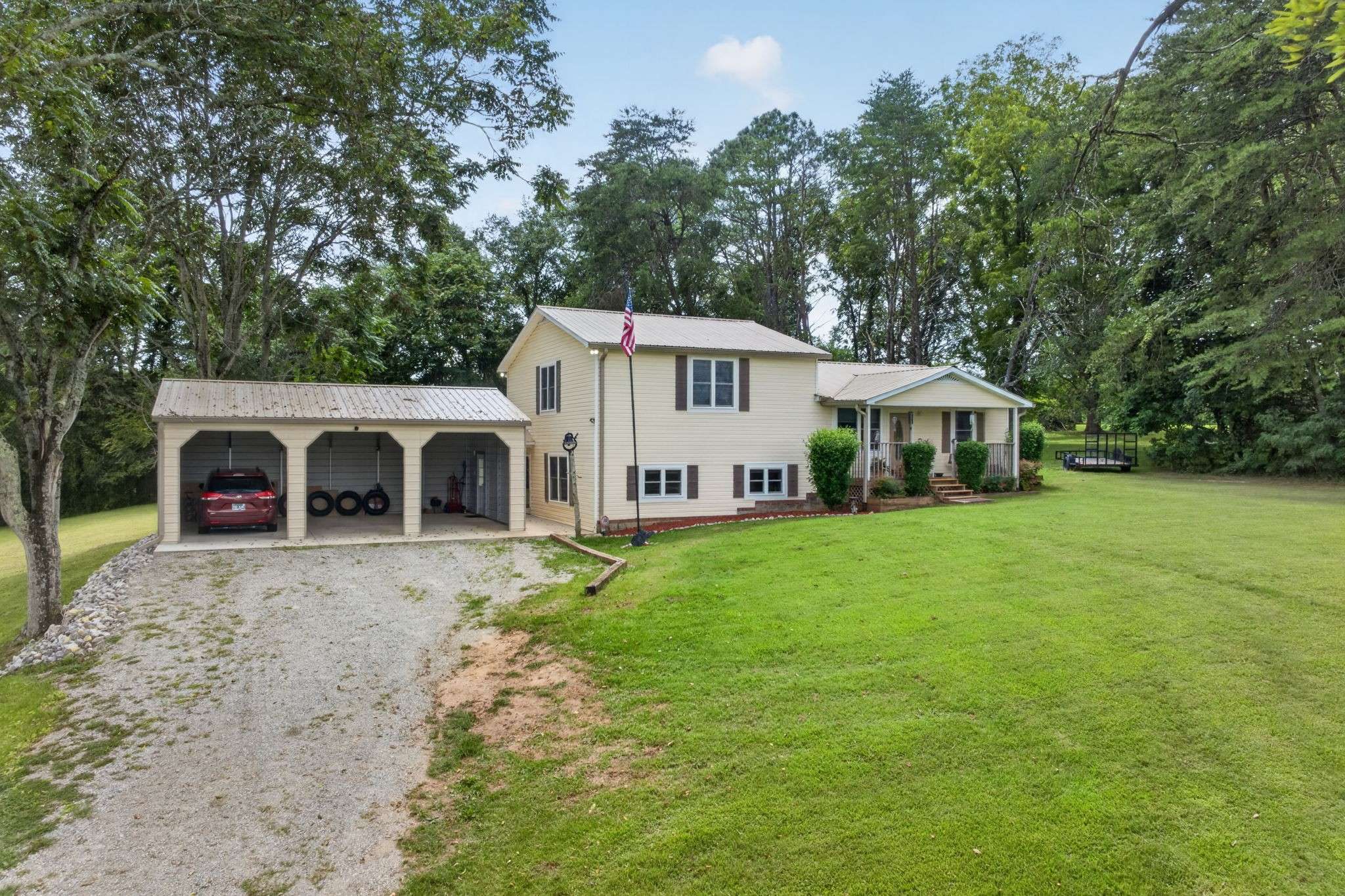 165 E Whitehall Rd, Cookeville, TN 38501