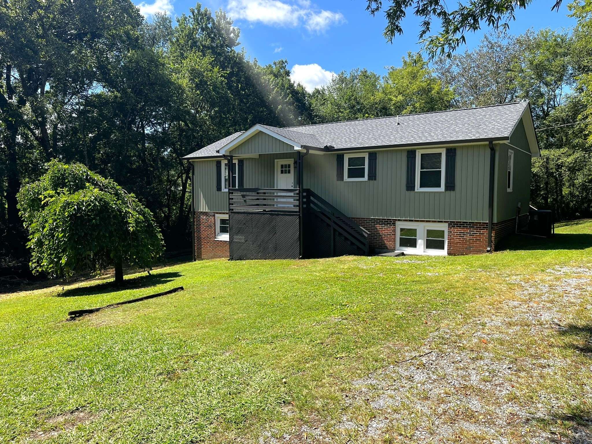 2800 Old McMinnville Hwy, Woodbury, TN 37190