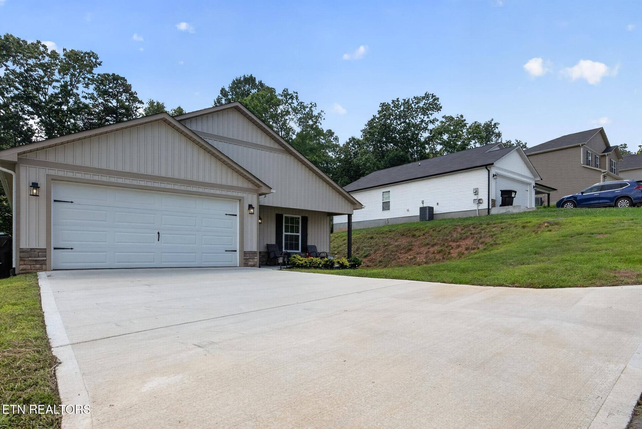 8021 Poplar Grove Lane, Powell, TN 37849