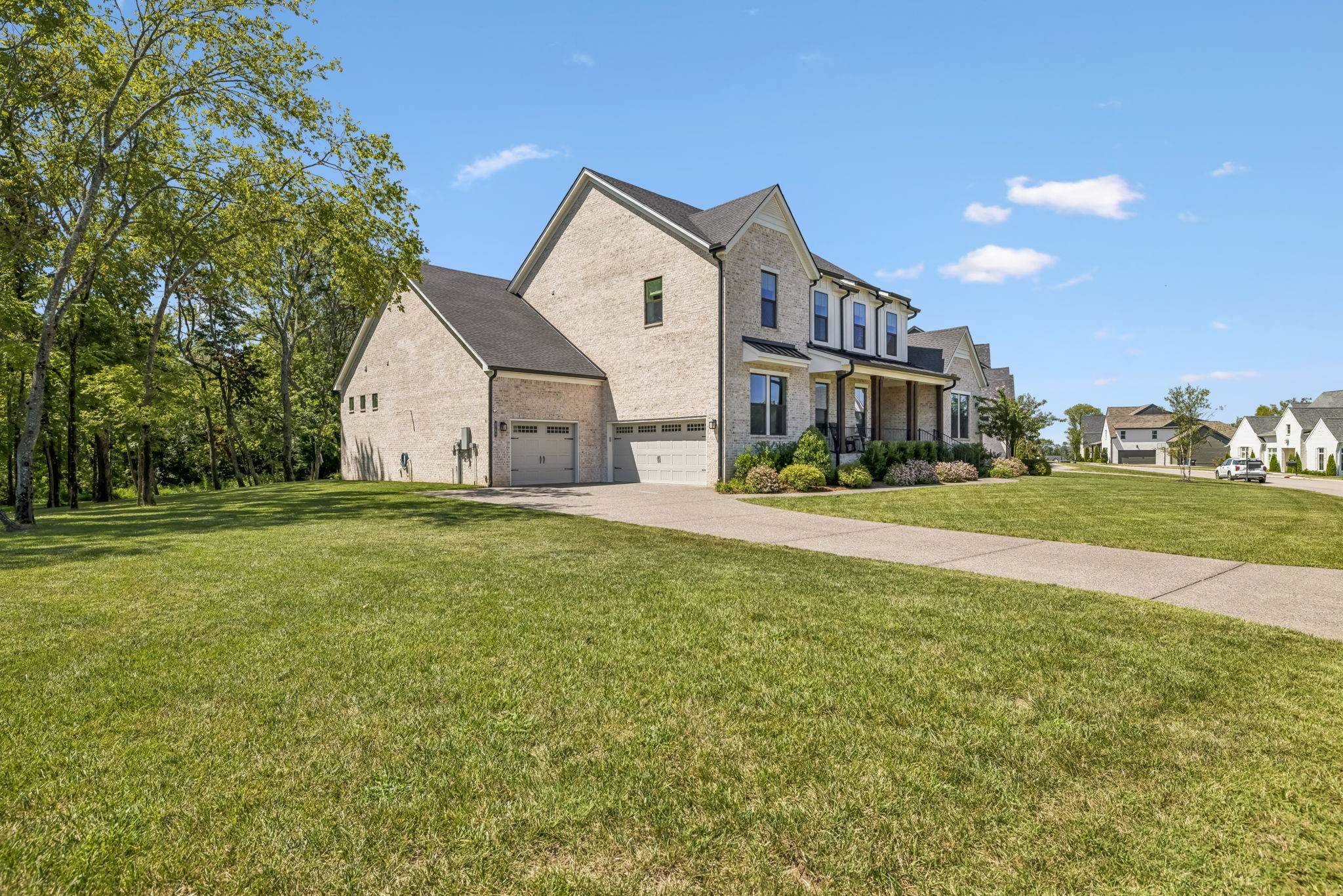 4784 Woodrow Pl, Arrington, TN 37014