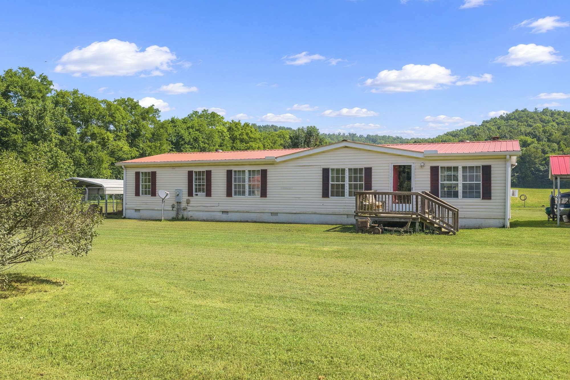 25 Cardinal Rd, Linden, TN 37096