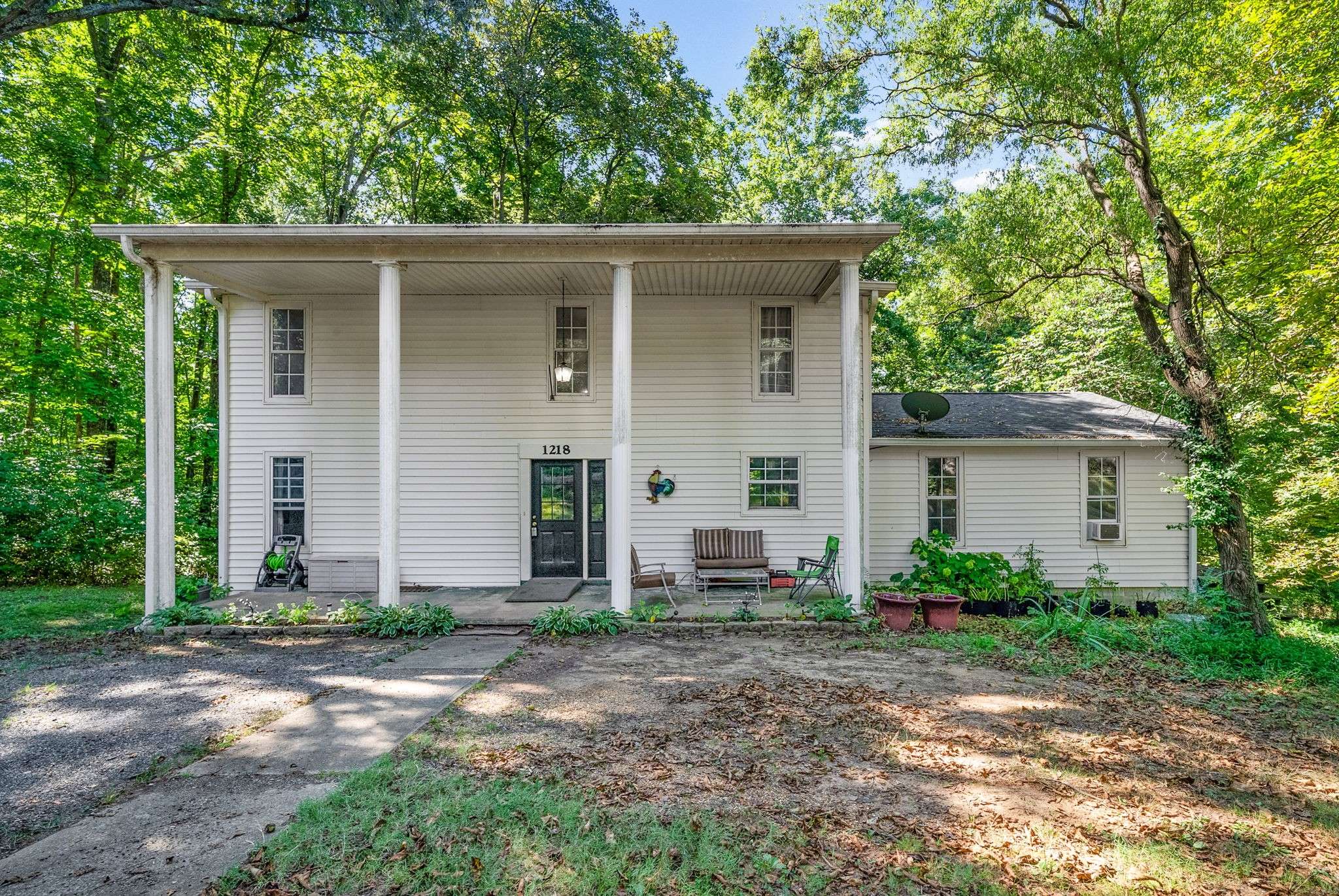 1218 Spring St, Dover, TN 37058