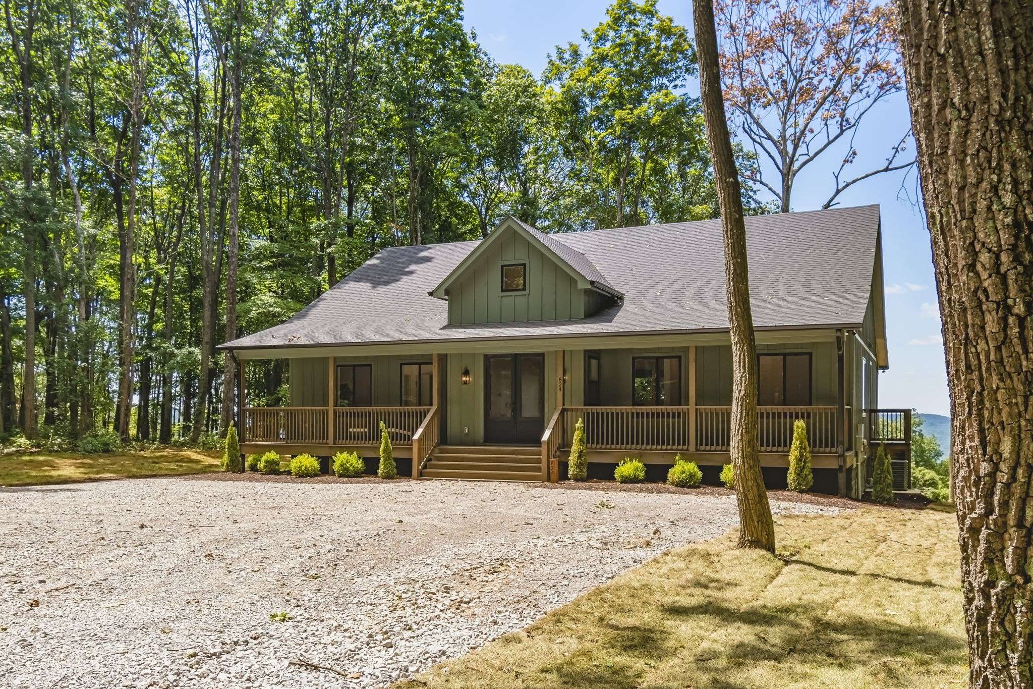 824 Valley View Drive, Altamont, TN 37301