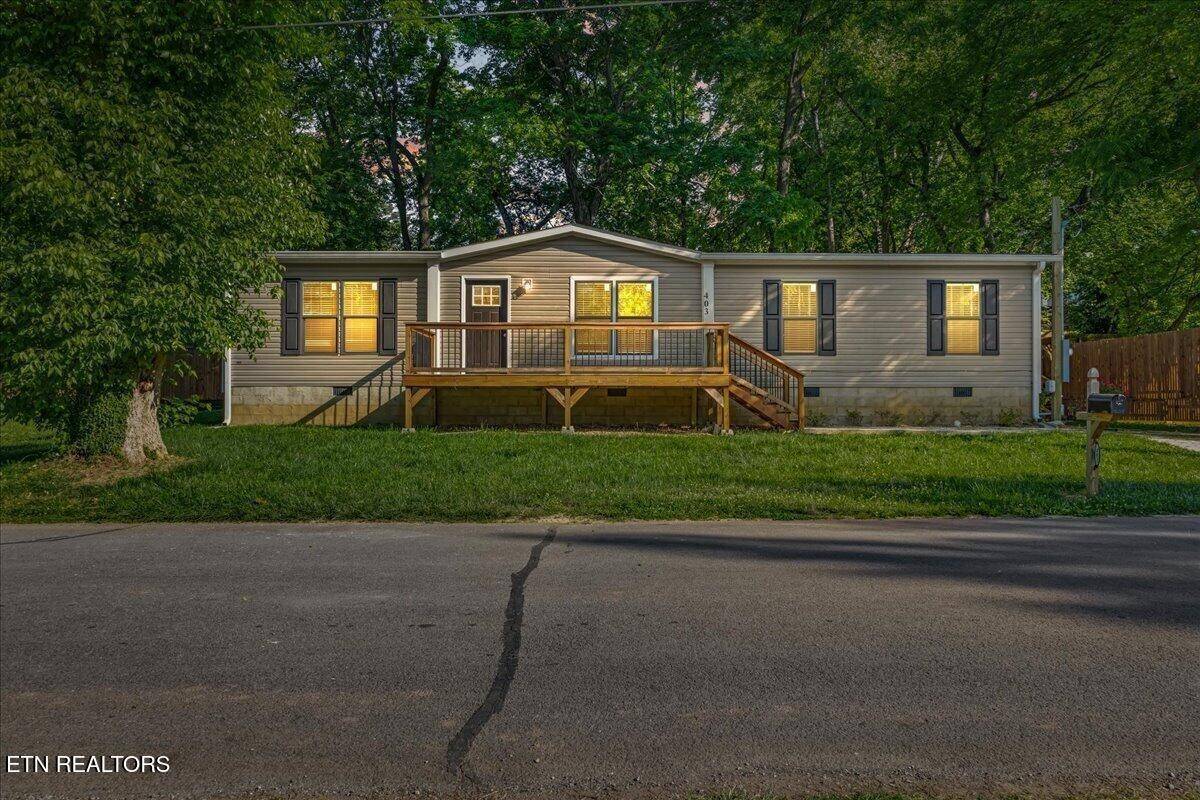 403 W Bank St, Athens, TN 37303