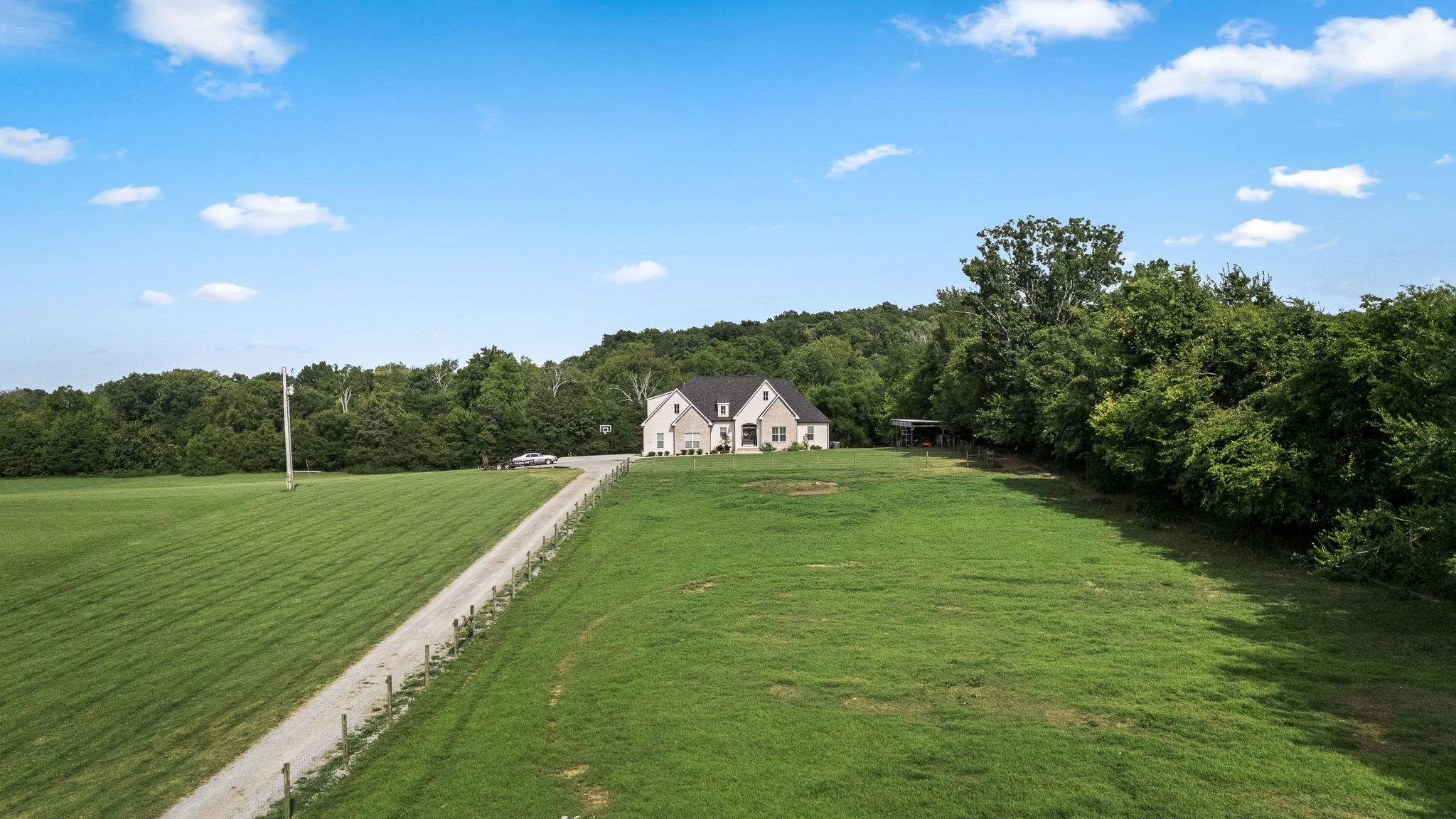 1021 Old Center Church Rd, Shelbyville, TN 37160