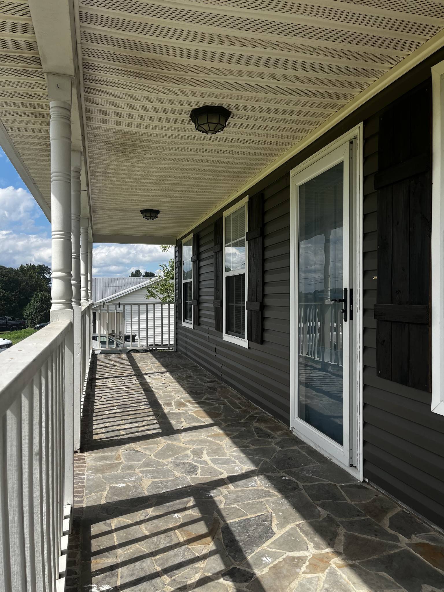 1822 Carneal Ln, Oak Grove, KY 42262