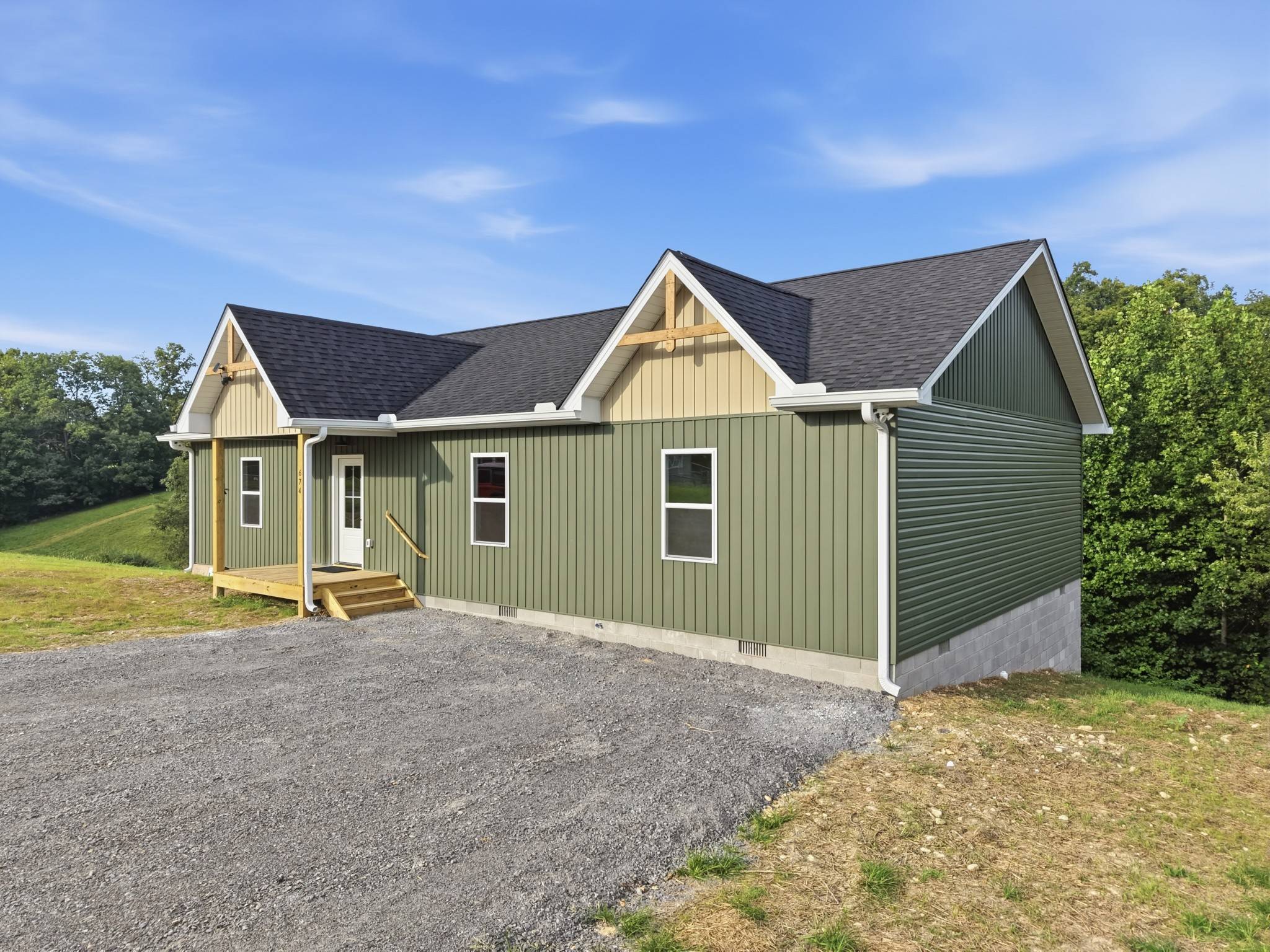 674 Dyer Ridge Rd, Baxter, TN 38544