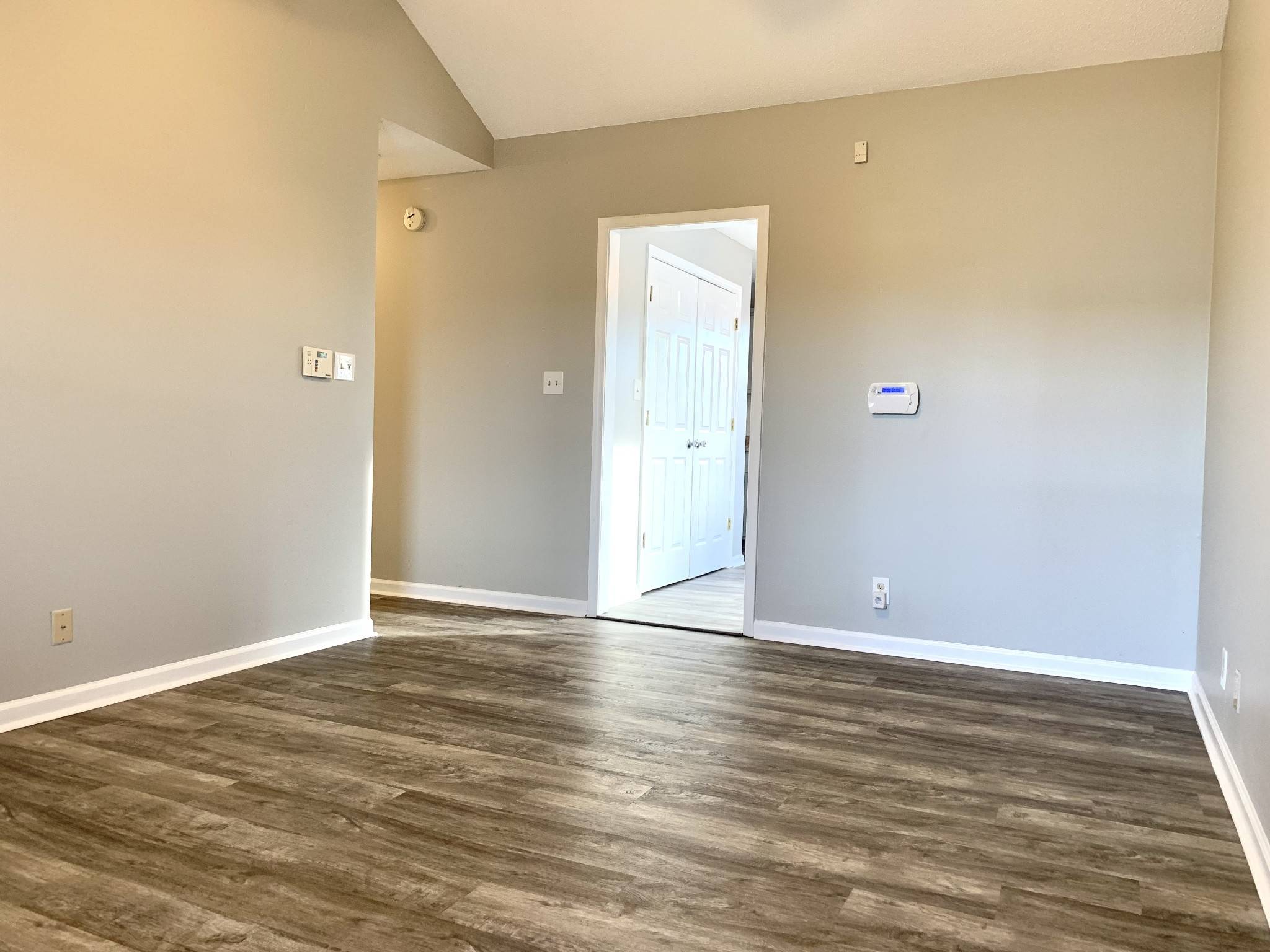 1936 Timberline Cir, Oak Grove, KY 42262