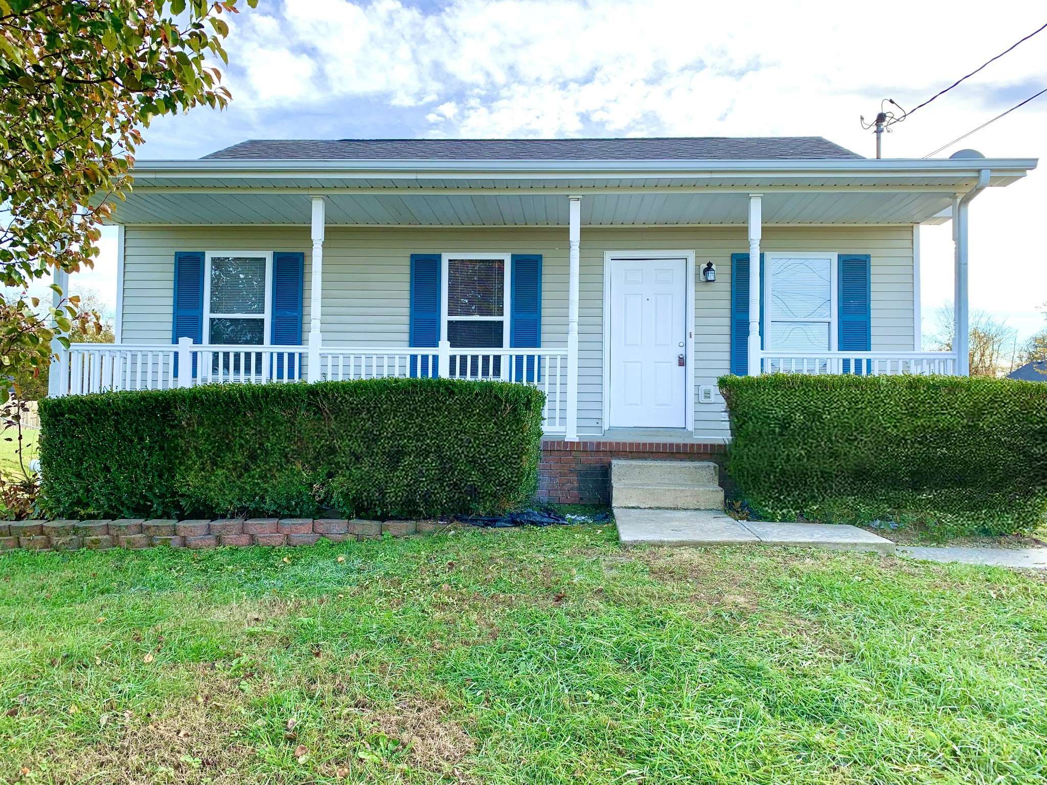 1936 Timberline Cir, Oak Grove, KY 42262
