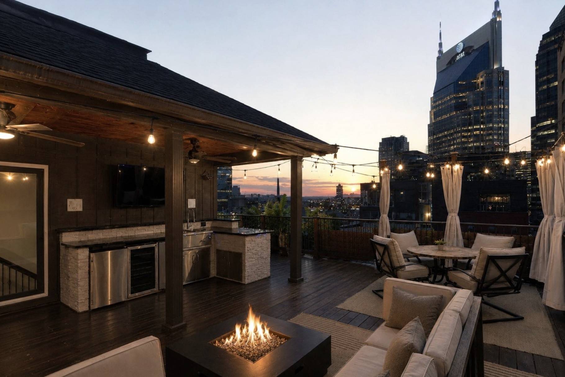 207 3rd Ave #N #602, Nashville, TN 37201