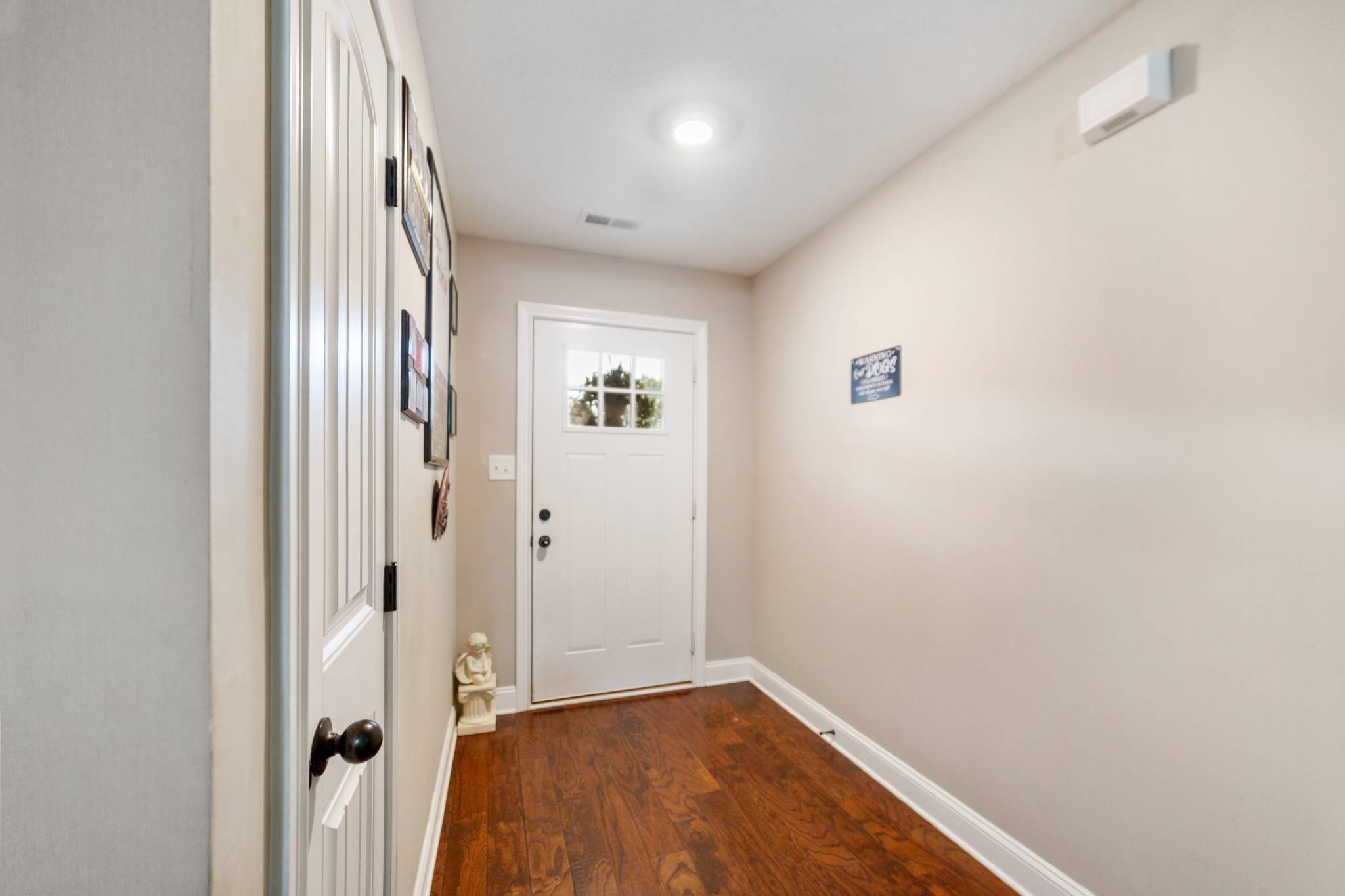 1132 Racker Dr, Clarksville, TN 37043