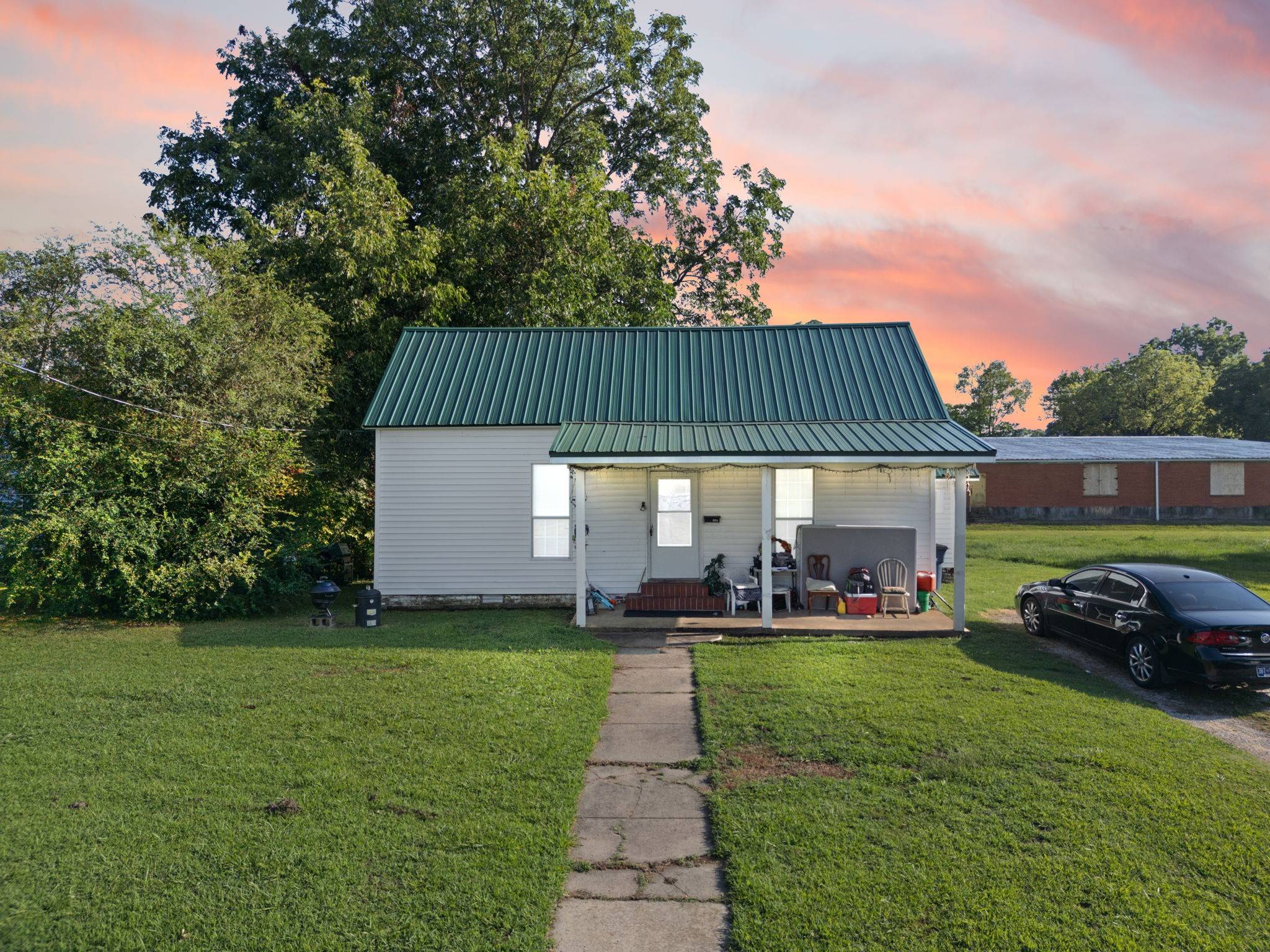 122 Church St, Martin, TN 38237