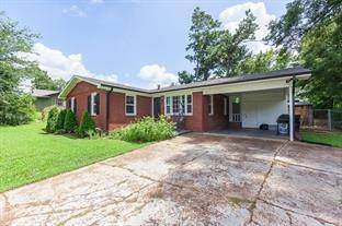 16 Oak Grove Rd, Jackson, TN 38301