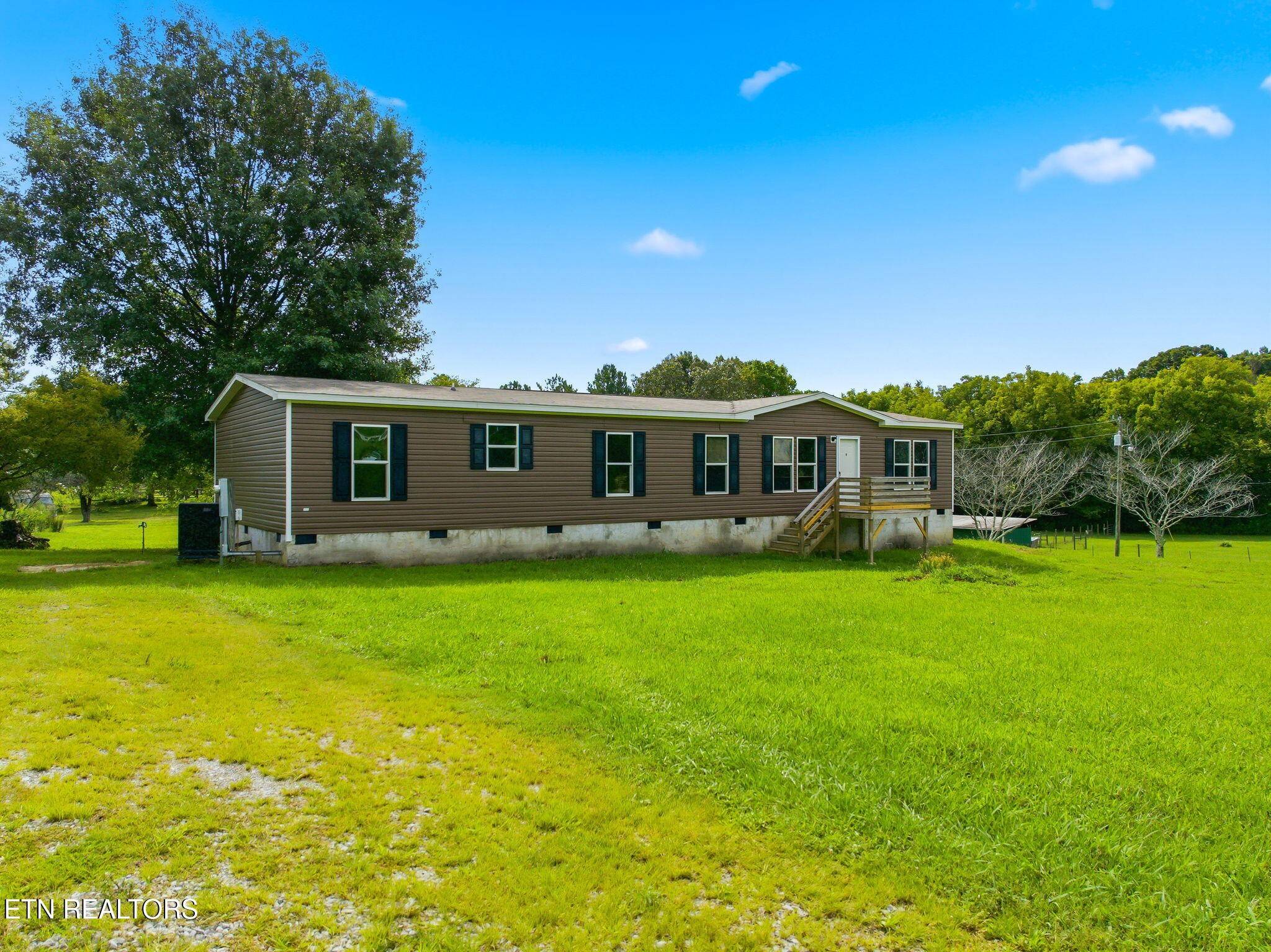 366 Toomey Lane, Madisonville, TN 37354