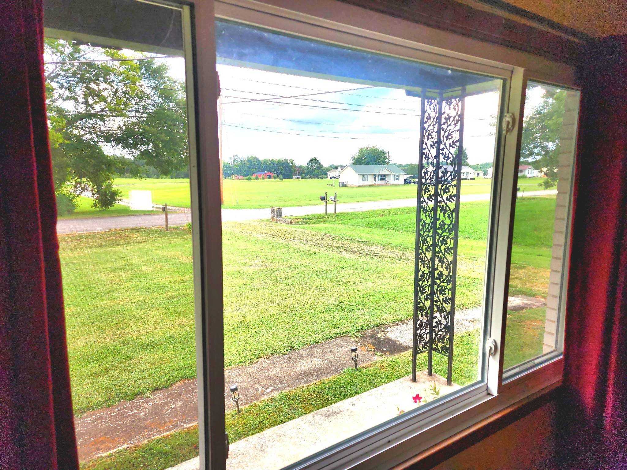 139 Stanfill Dr, Columbia, TN 38401