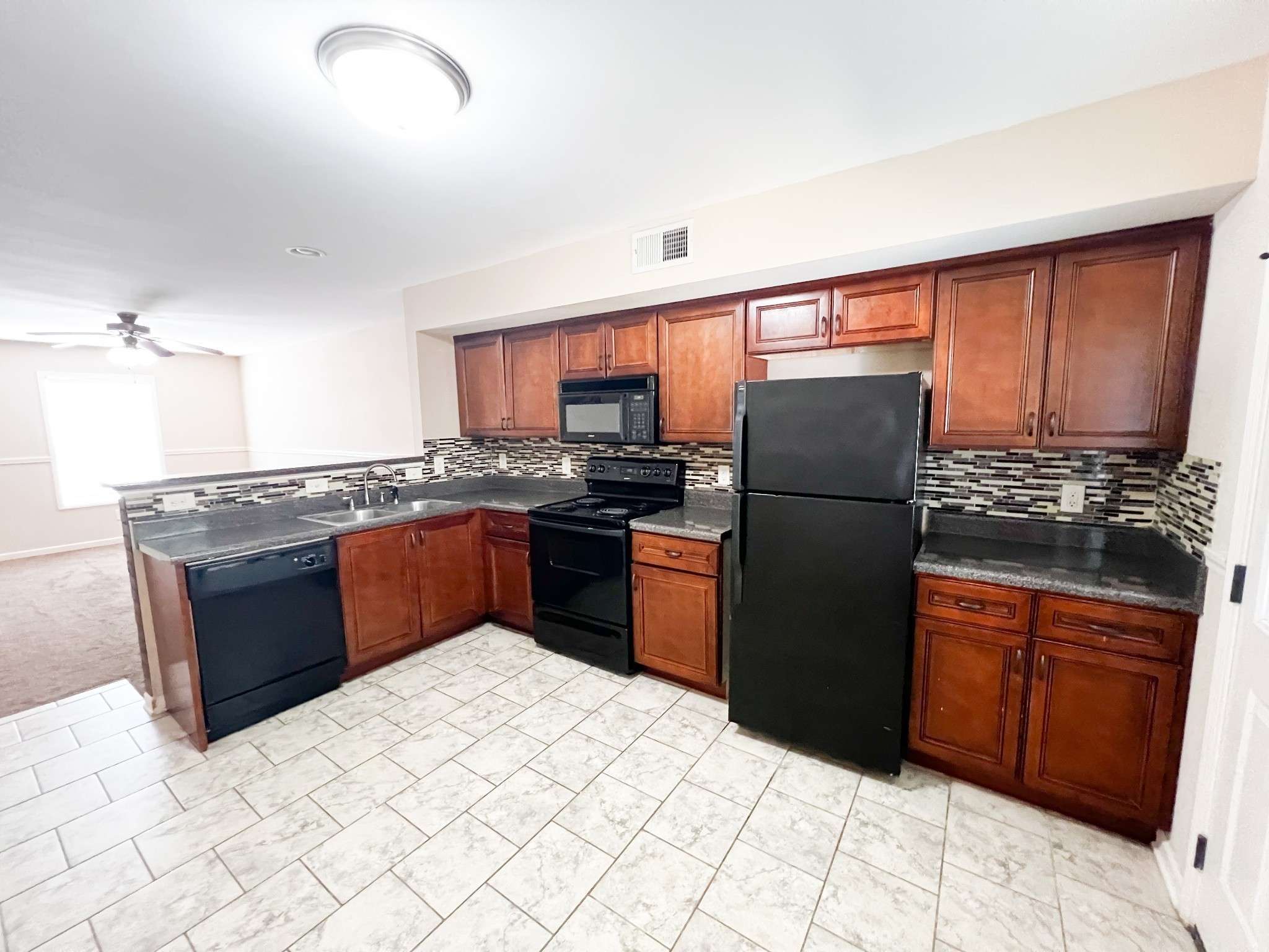 2268 McCormick Ln #I, Clarksville, TN 37040