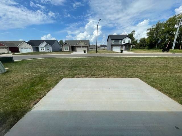 501 Lucky Ln, Clarksville, TN 37042