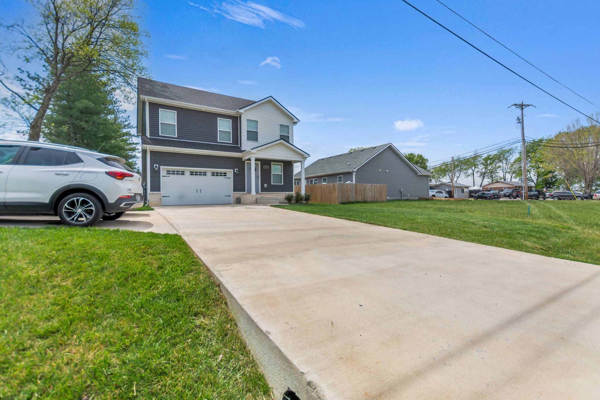 1307 Hugh Hunter Rd, Oak Grove, KY 42262
