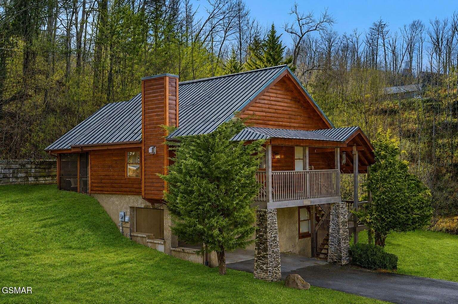457 Hilltop Road, Gatlinburg, TN 37738