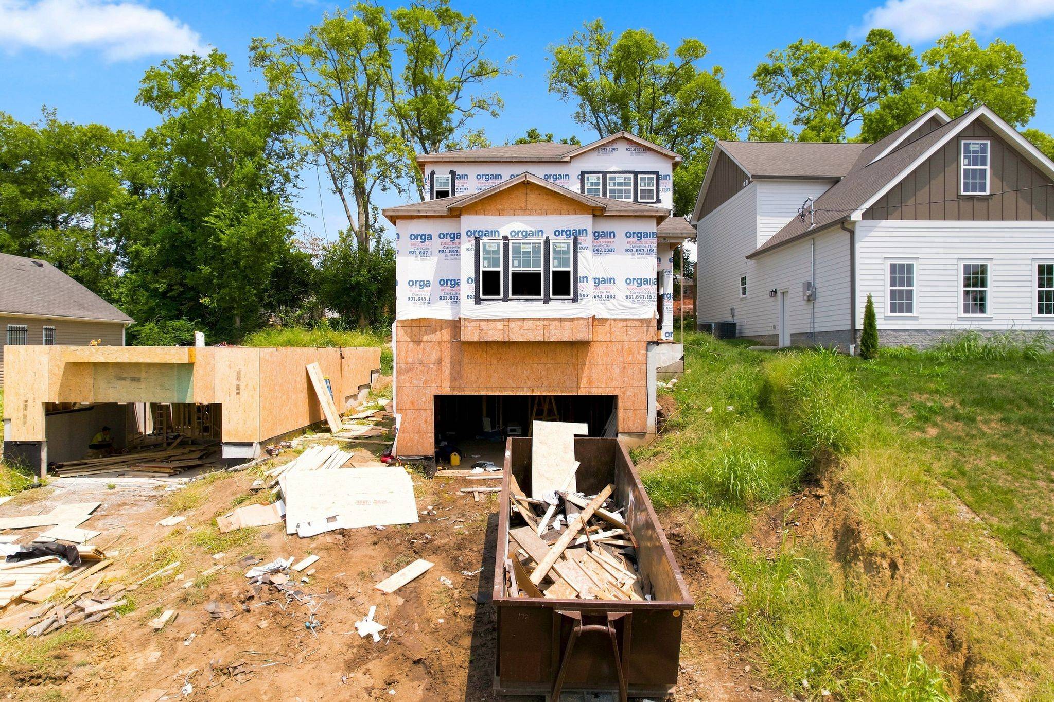 2403A Grover St, Nashville, TN 37207