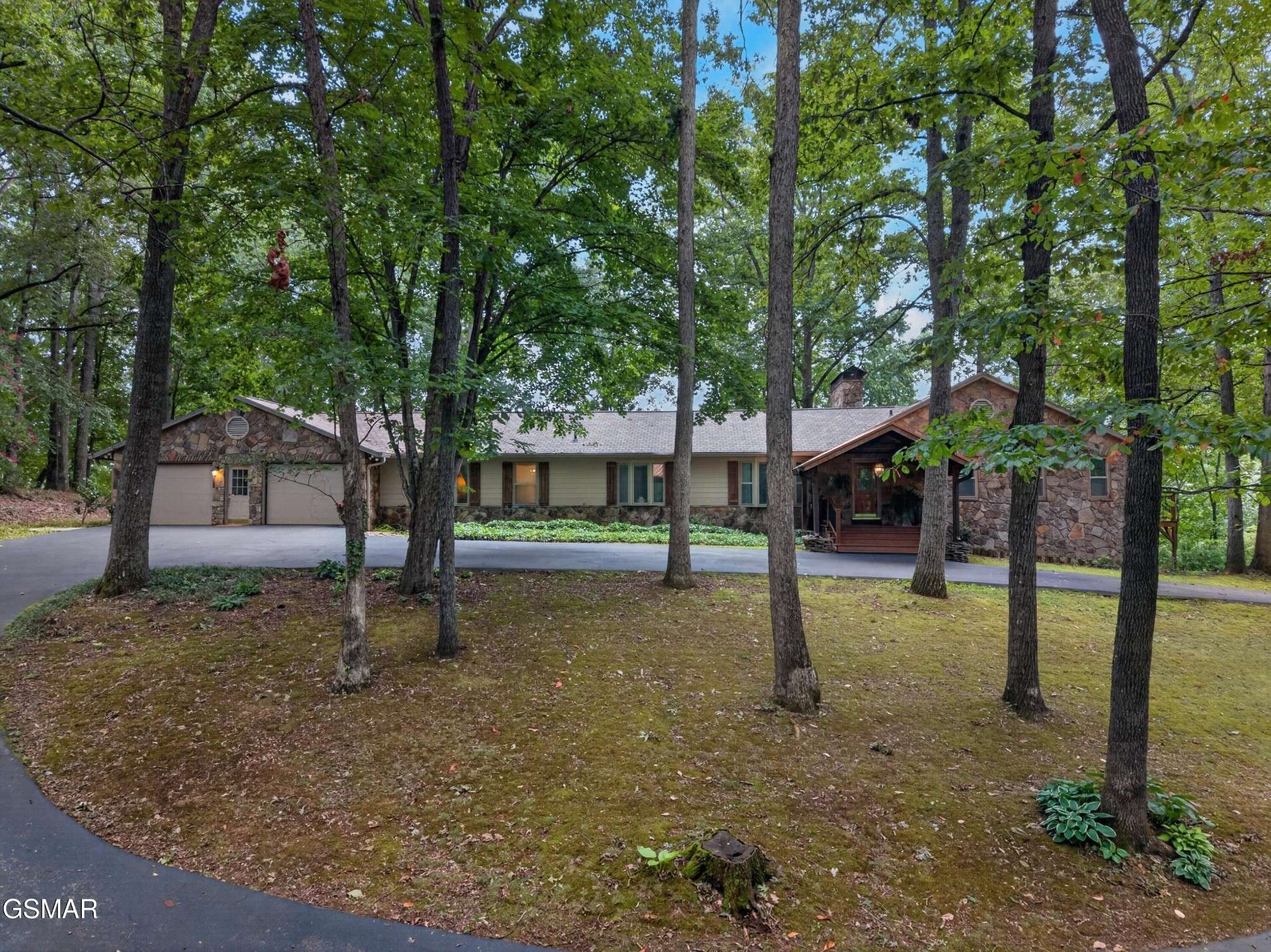 1290 Hickory Hills Road, Jefferson City, TN 37760