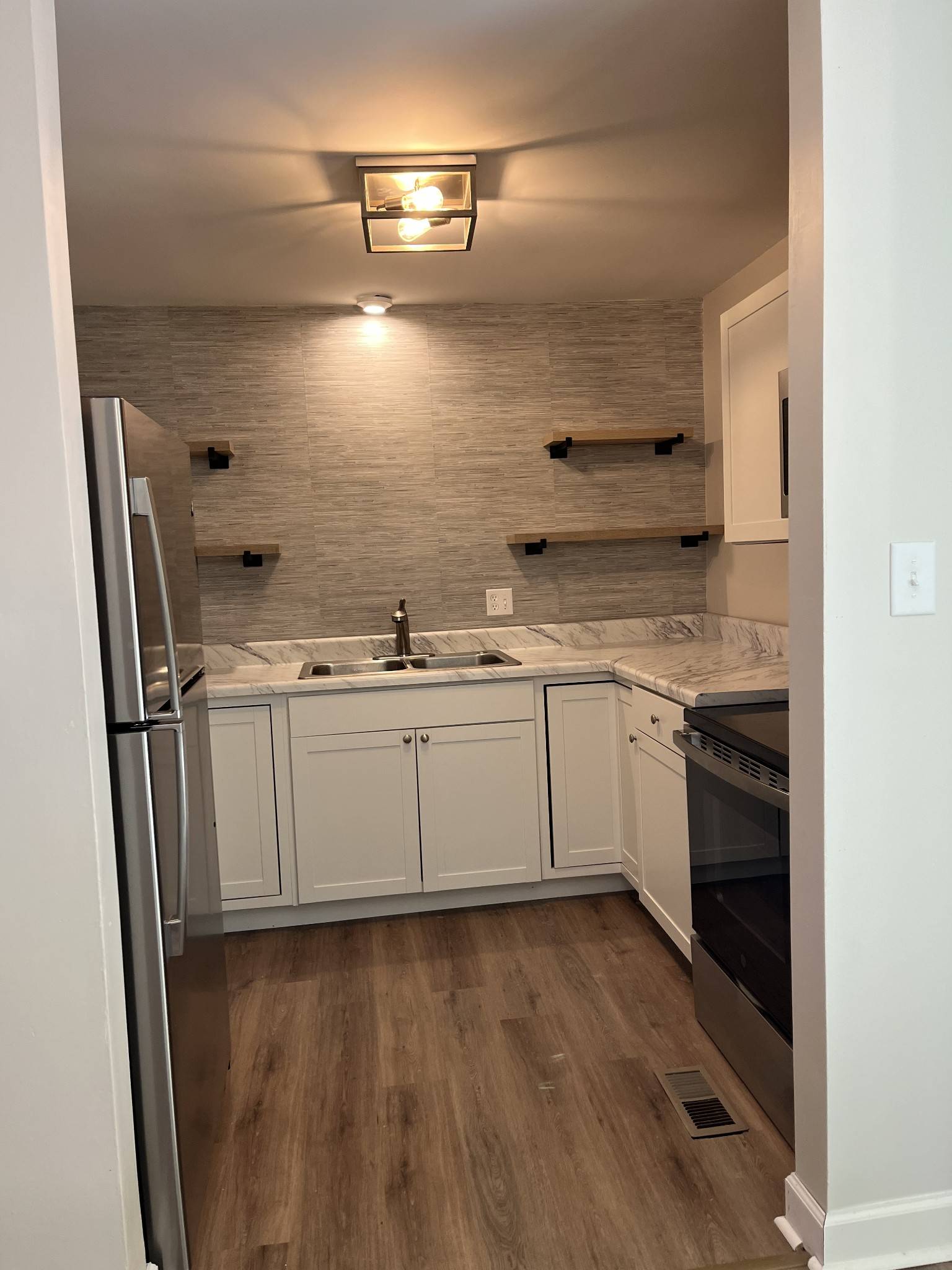 2295 Georgetown Rd #NW #1, Cleveland, TN 37311