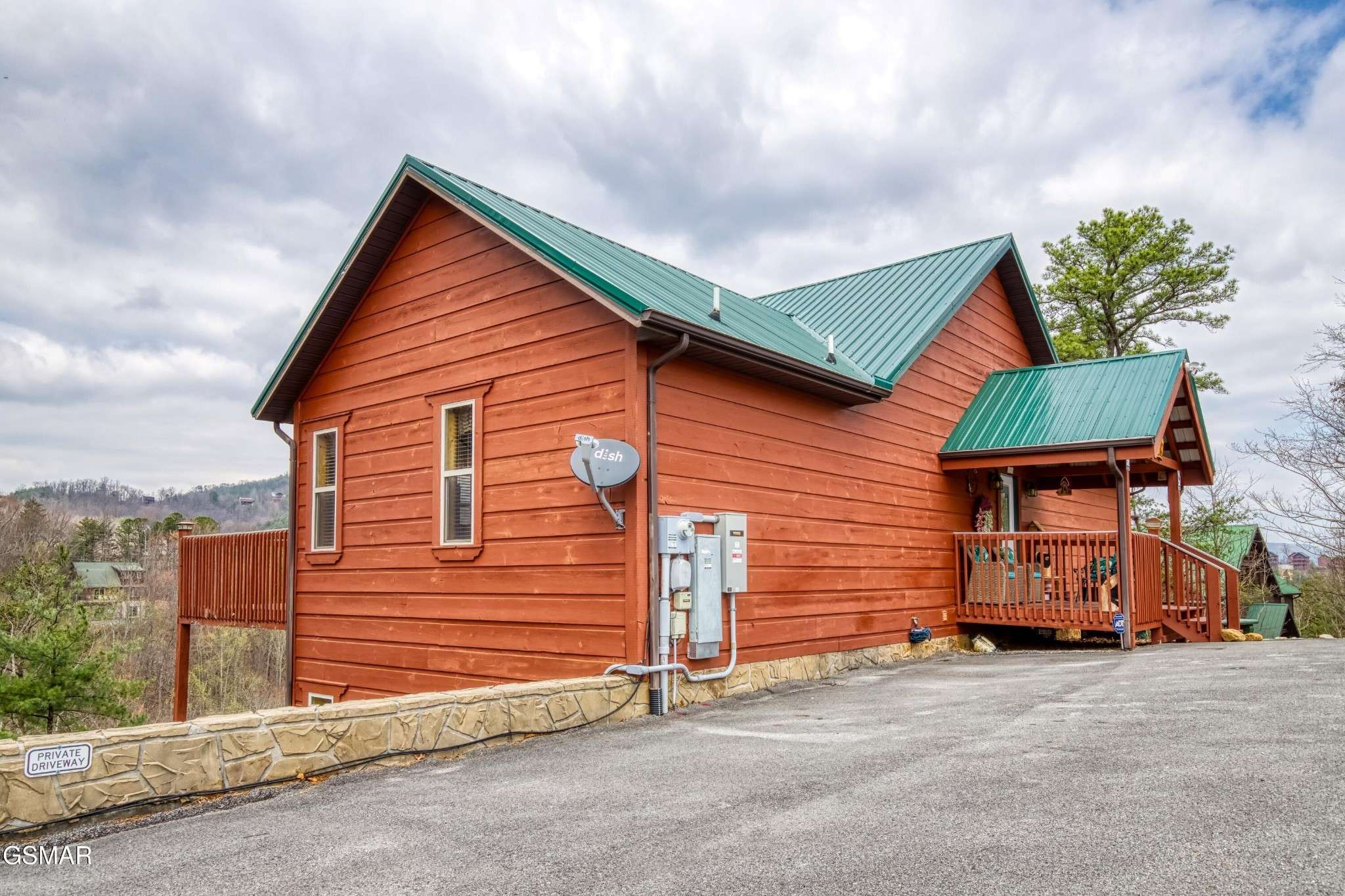 2716 Knights Lane, Sevierville, TN 37862