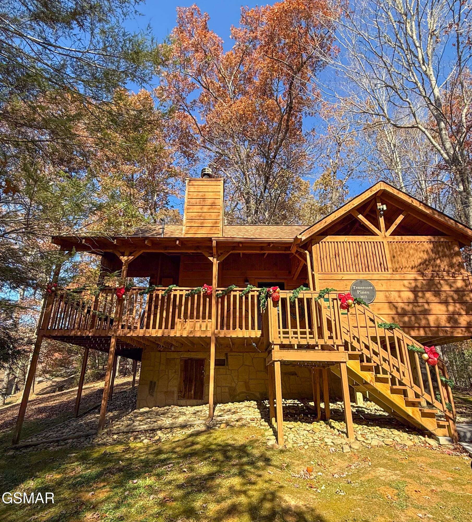 3653 Country Pines Way, Sevierville, TN 37876