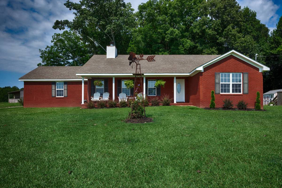 1501 Puncheon Branch Rd, Goodspring, TN 38460