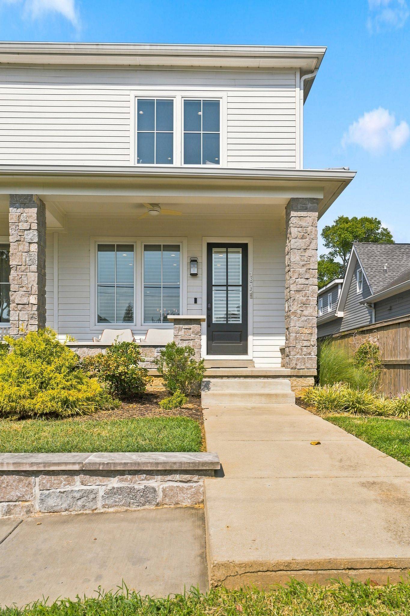 1812 5th Ave #N, Nashville, TN 37208