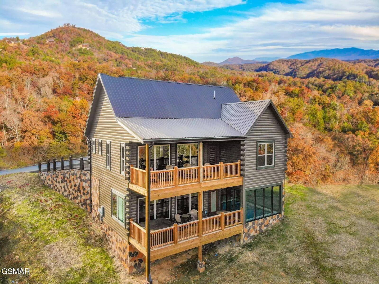 1740 Angela Starr Street, Sevierville, TN 37876