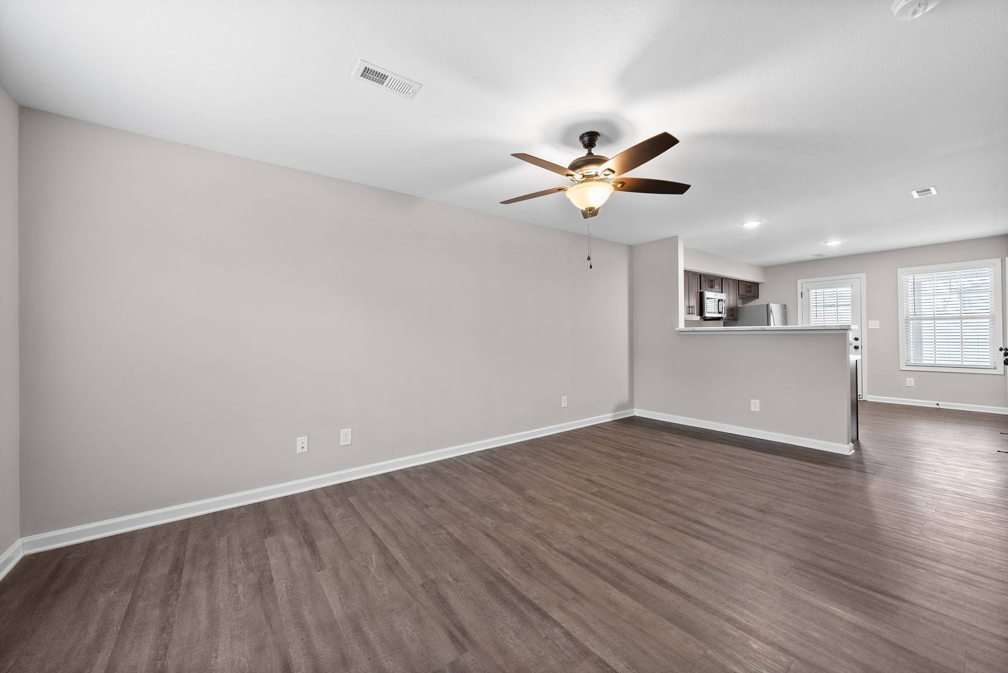 418 Peachers Mill Rd #F2, Clarksville, TN 37042