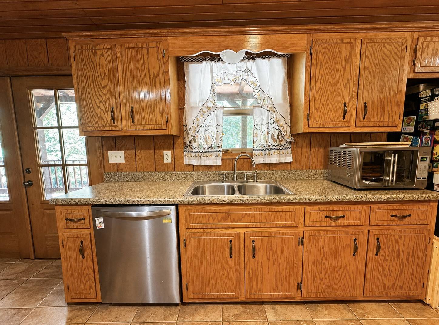 238 Apollo Dr, Bumpus Mills, TN 37028