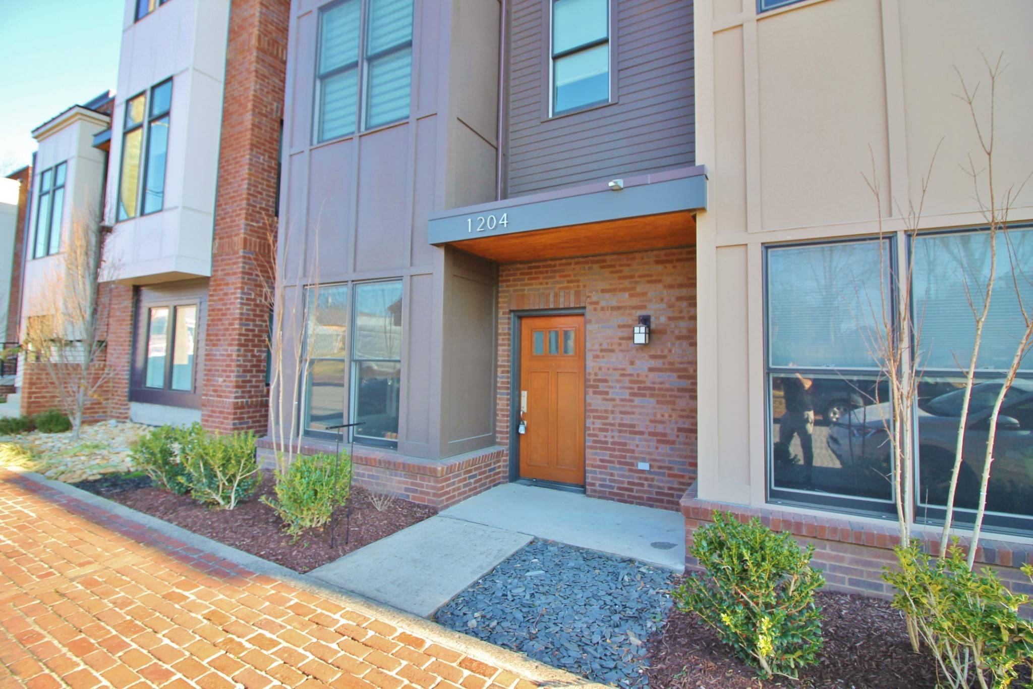 1204 6th Ave #N, Nashville, TN 37208