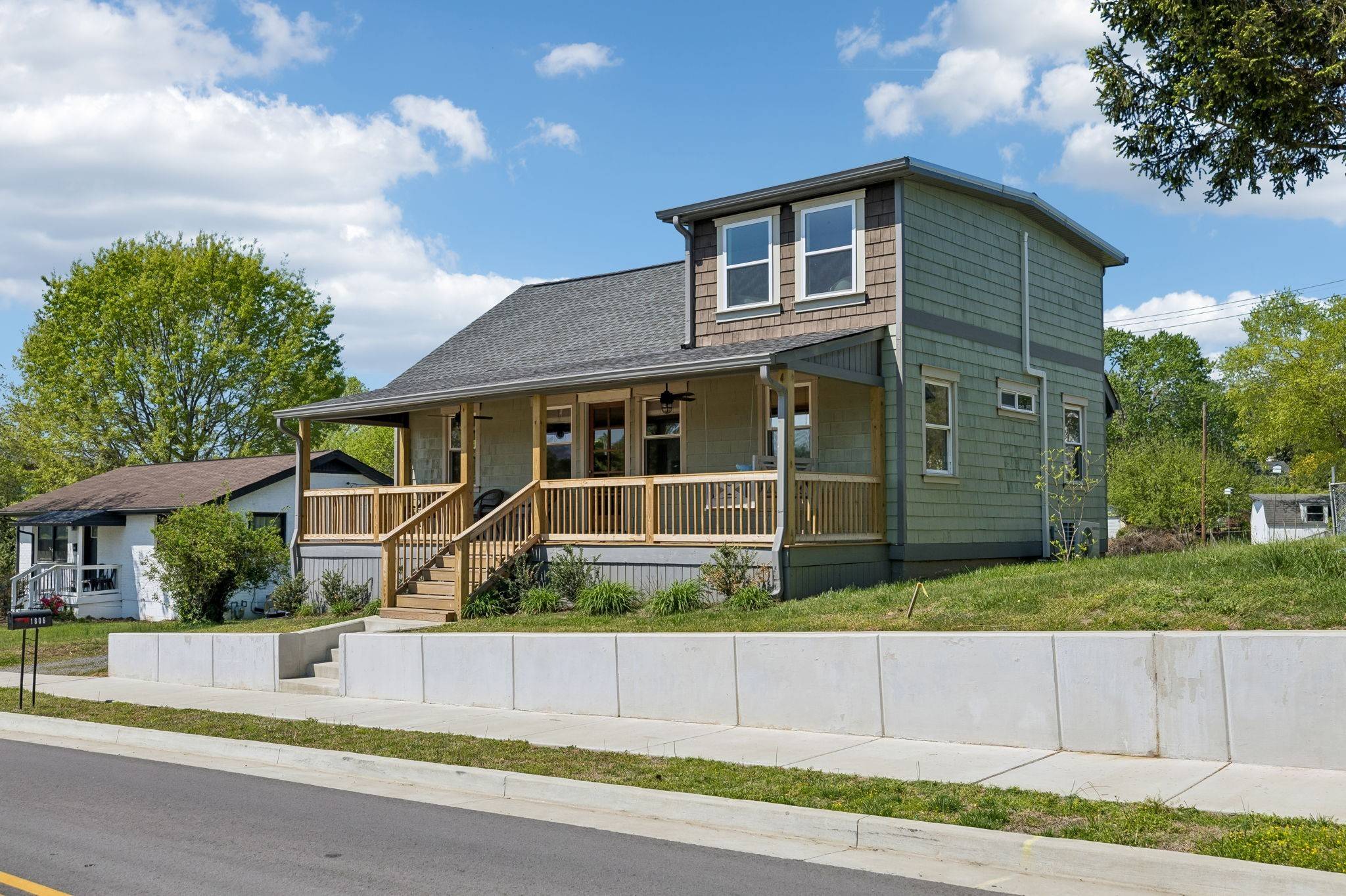 1806 Riverside Rd, Old Hickory, TN 37138