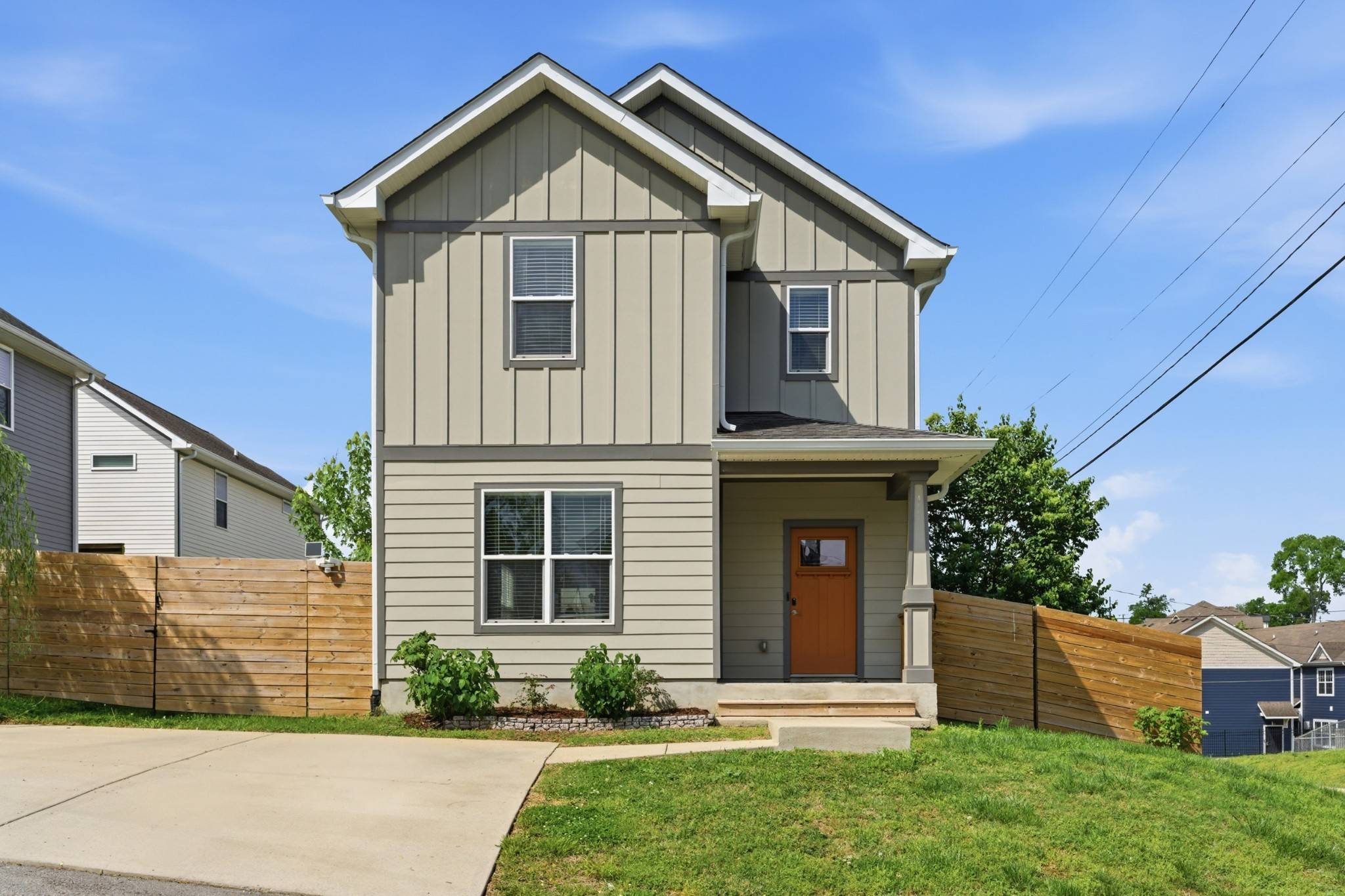 2140 15th Ave #N, Nashville, TN 37208