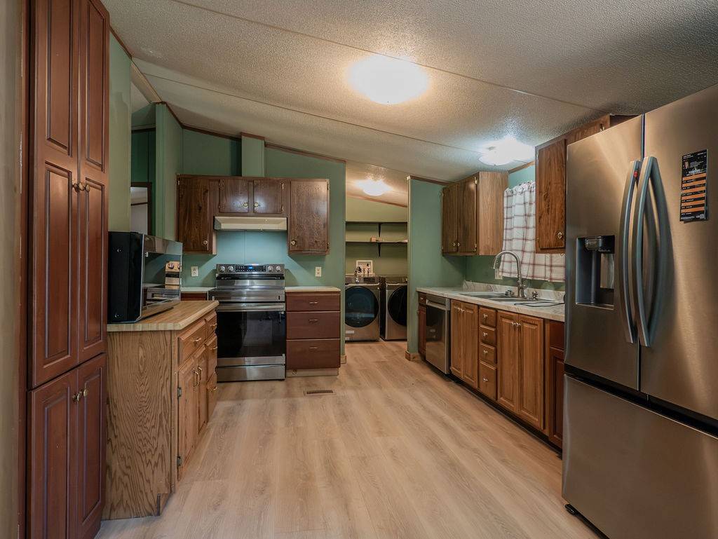 194 Doc Miller Rd, Madisonville, TN 37354