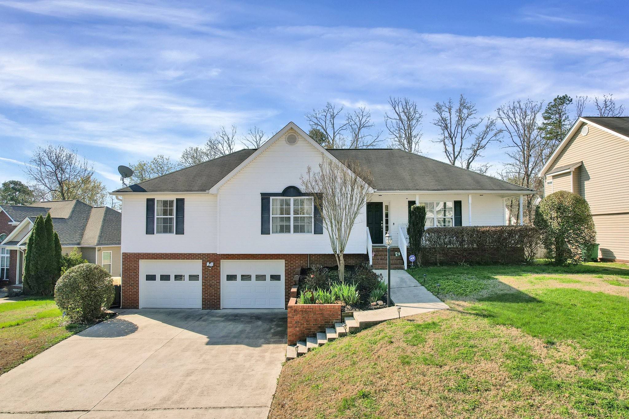 6082 Wardwell Dr, Ooltewah, TN 37363