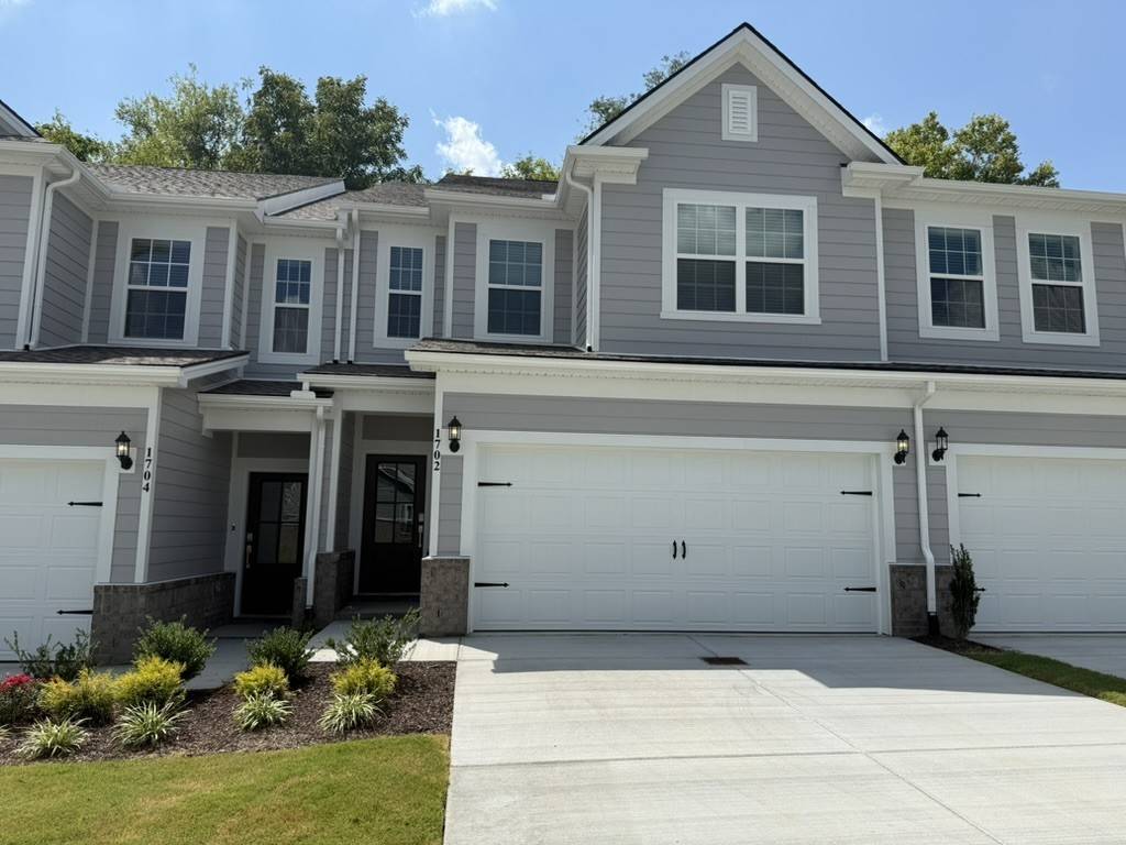 1702 Manuka Ln, Columbia, TN 38401