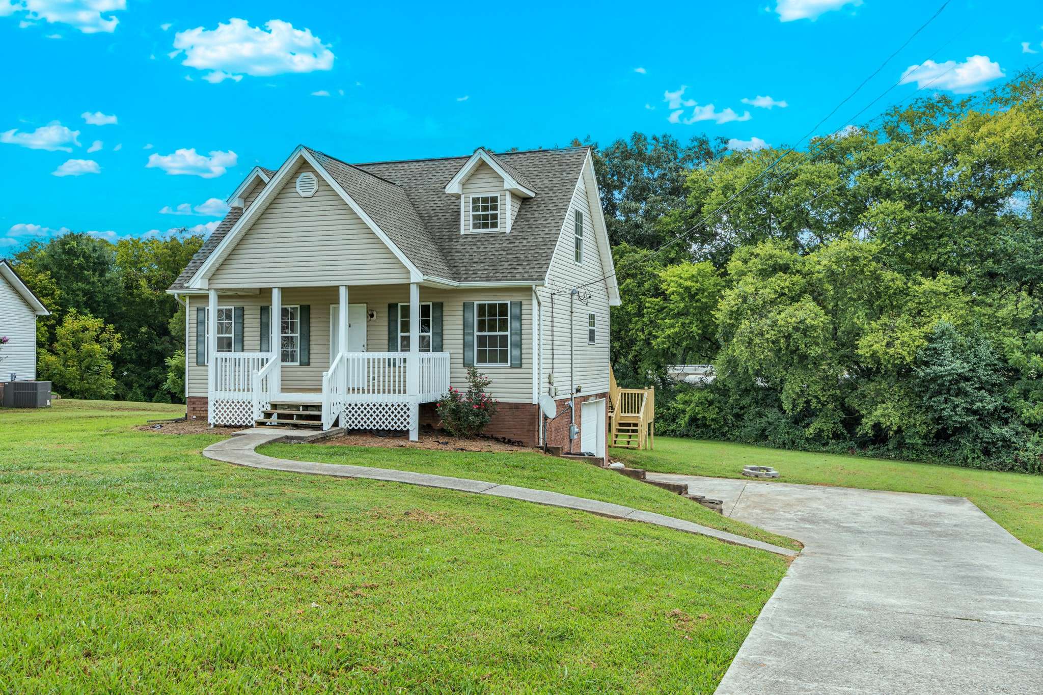129 Apple Valley Ct #NE, Charleston, TN 37310