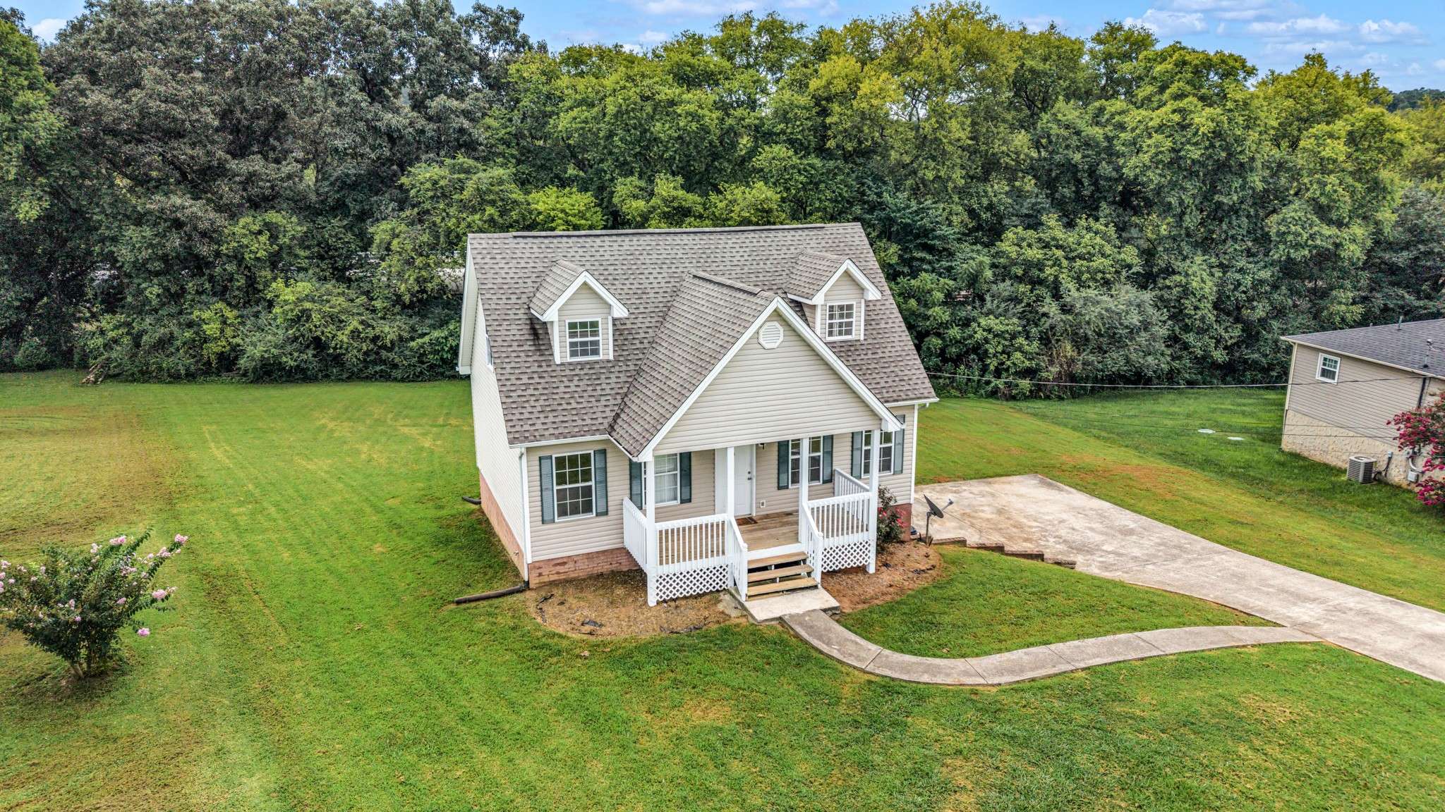 129 Apple Valley Ct #NE, Charleston, TN 37310